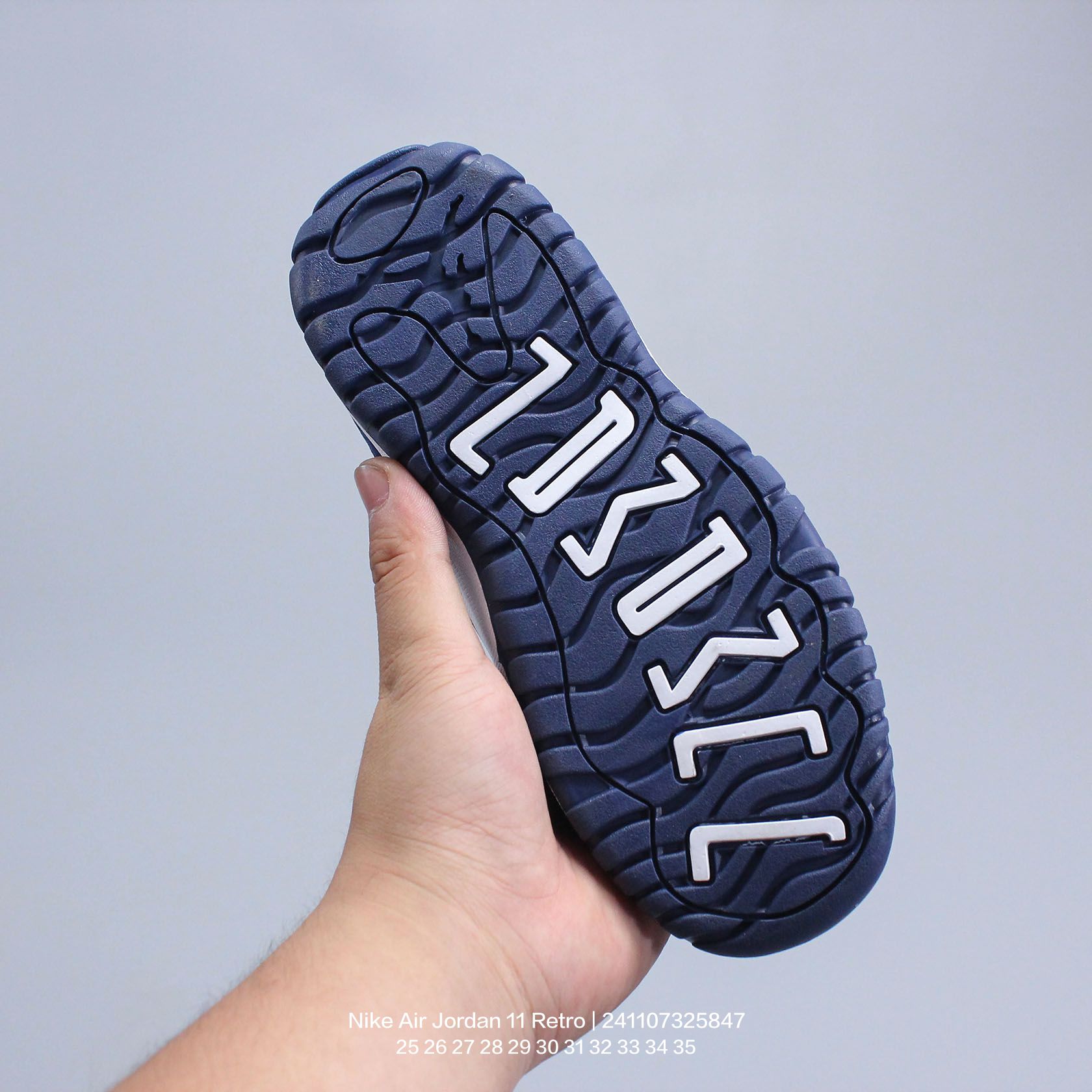 图片[8]-Jordan/乔丹 中大童学生的潮流童鞋❗️潮爹潮妈追寻的单品🎁采用贴膜牛培皮革鞋面材质，中底钢印及缜密拉帮效果❗️耐克乔丹Nike Air Jordan 11 Retro 乔丹中帮复古休闲文化篮球鞋\” 类型：童鞋 尺码：25 26 27 28 29 30 31 32 33 34 35-选品中心