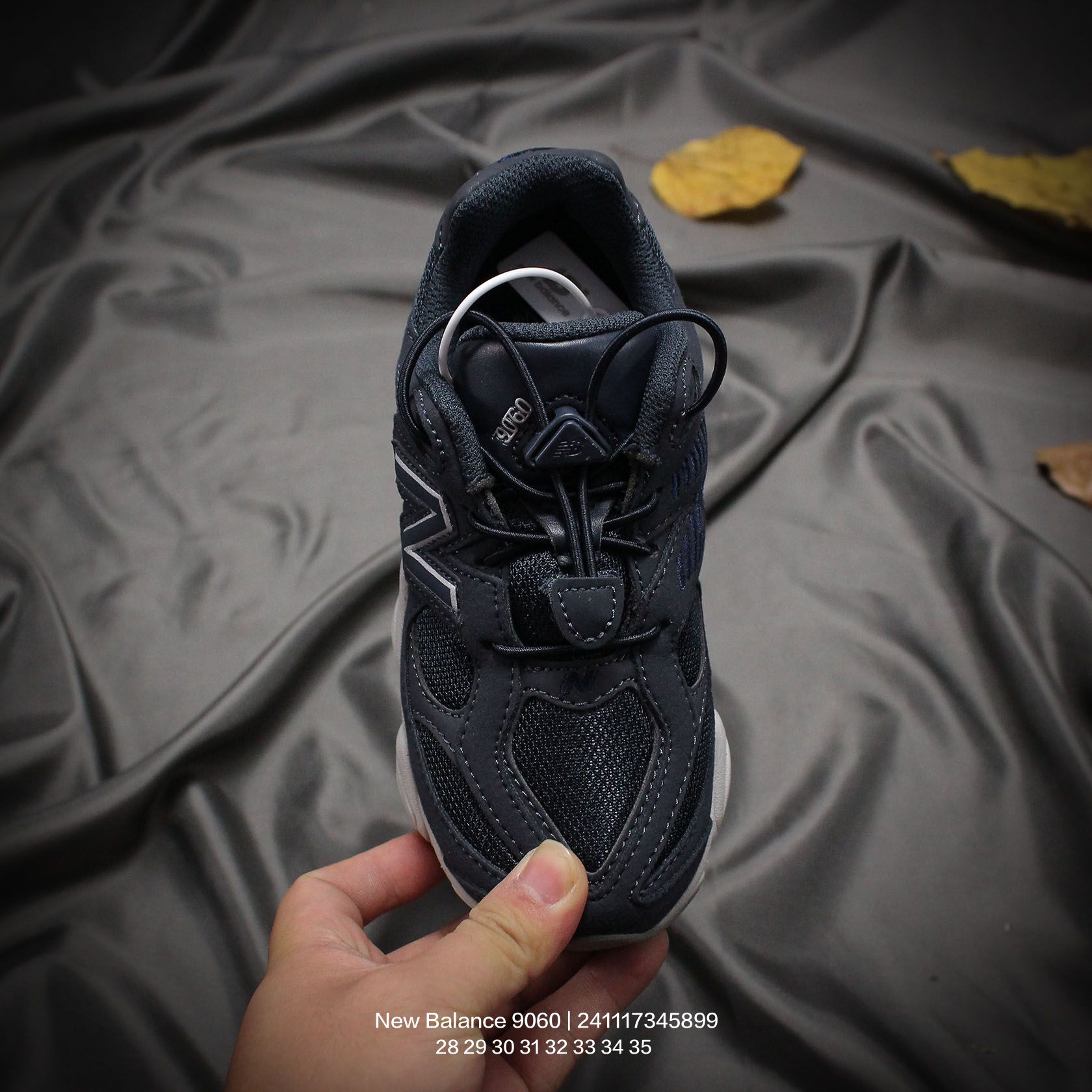 图片[2]-New Balance/新百伦 9060系列 童鞋版本上线,潮爹潮妈追寻的单品!!采用反绒面革及透气斜纹帆布料拼接鞋面材质，中底嵌入ABZORB缓震科技材料及后跟嵌入TPU装饰条稳固❗️ 复古爱好者看过来,全新配色!全新NB新百伦New Balance 9060\”Driftwood Castlerock\”系列复古百搭老爹风小象蹄休闲运动跑步鞋“浮木棕深灰 类型：童鞋 尺码：28 29 30 31 32 33 34 35-选品中心