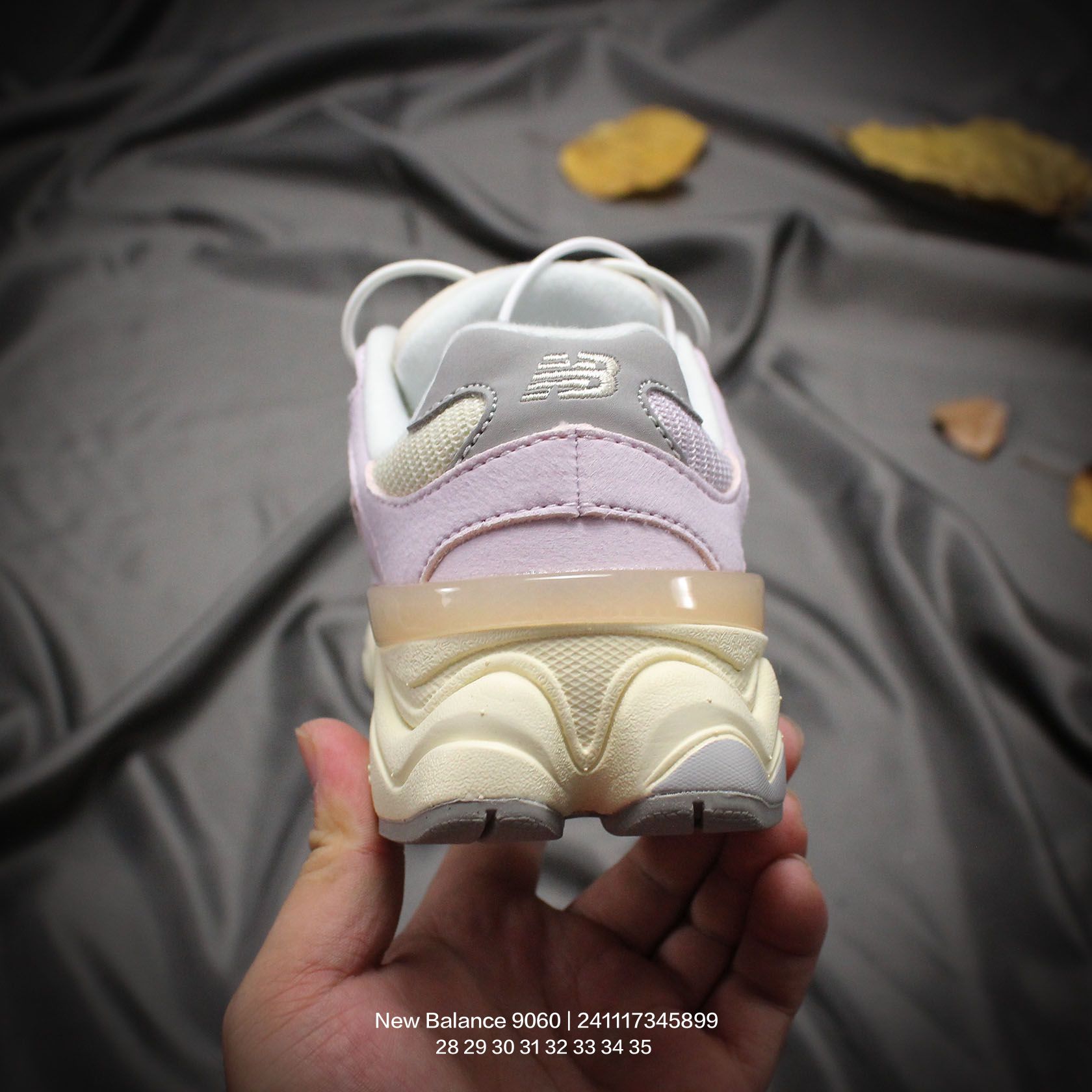 图片[4]-New Balance/新百伦 9060系列 童鞋版本上线,潮爹潮妈追寻的单品!!采用反绒面革及透气斜纹帆布料拼接鞋面材质，中底嵌入ABZORB缓震科技材料及后跟嵌入TPU装饰条稳固❗️ 复古爱好者看过来,全新配色!全新NB新百伦New Balance 9060\”Driftwood Castlerock\”系列复古百搭老爹风小象蹄休闲运动跑步鞋“浮木棕深灰 类型：童鞋 尺码：28 29 30 31 32 33 34 35-选品中心