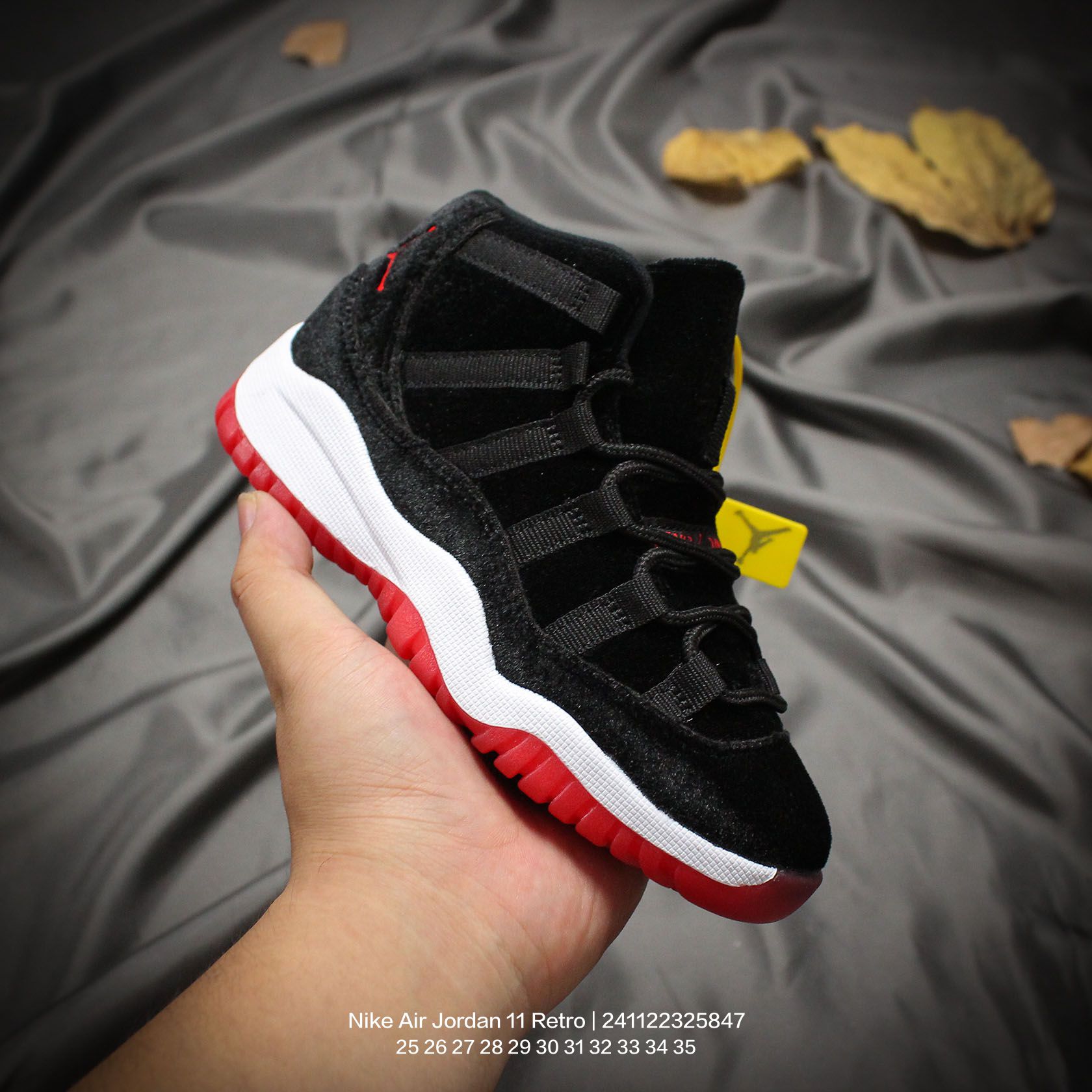 Jordan/乔丹 中大童学生的潮流童鞋❗️潮爹潮妈追寻的单品🎁采用贴膜牛培皮革鞋面材质,中底钢印及缜密拉帮效果❗️耐克乔丹Nike Air Jordan 11 Retro 乔丹中帮复古休闲文化篮球鞋\” 类型:童鞋 尺码:25 26 27 28 29 30 31 32 33 34 35-选品中心