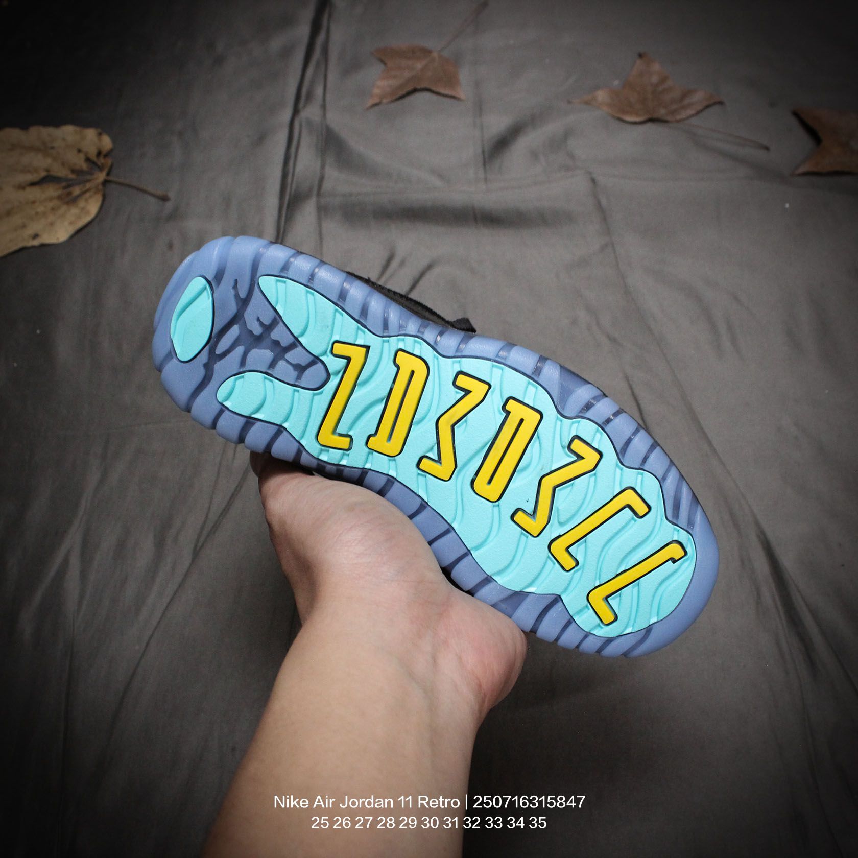 图片[5]-Jordan/乔丹 中大童学生的潮流童鞋❗️潮爹潮妈追寻的单品🎁采用贴膜牛培皮革鞋面材质，中底钢印及缜密拉帮效果❗️耐克乔丹Nike Air Jordan 11 Retro 乔丹中帮复古休闲文化篮球鞋\” 类型：童鞋 尺码：25 26 27 28 29 30 31 32 33 34 35-选品中心