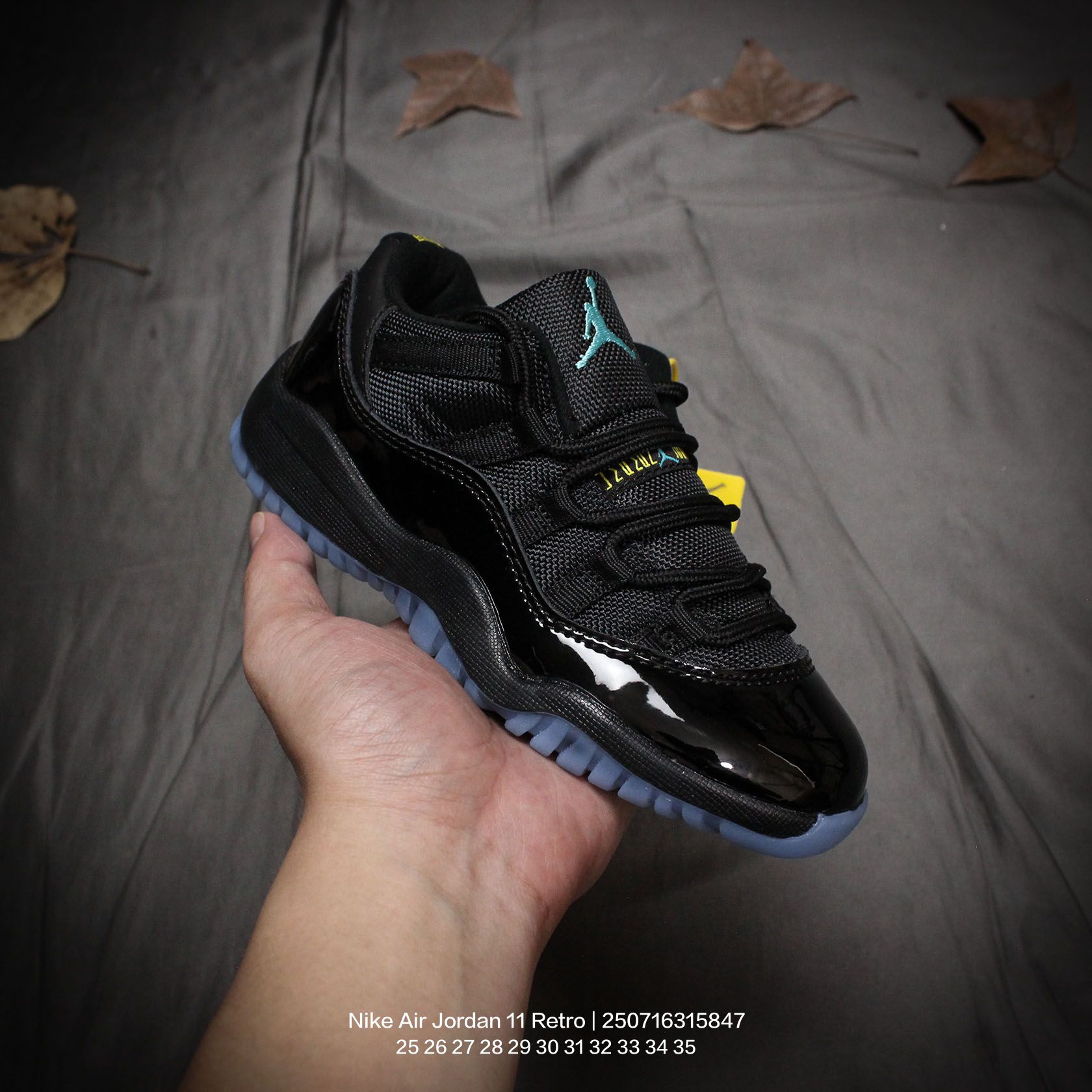 Jordan/乔丹 中大童学生的潮流童鞋❗️潮爹潮妈追寻的单品🎁采用贴膜牛培皮革鞋面材质，中底钢印及缜密拉帮效果❗️耐克乔丹Nike Air Jordan 11 Retro 乔丹中帮复古休闲文化篮球鞋\” 类型：童鞋 尺码：25 26 27 28 29 30 31 32 33 34 35-选品中心