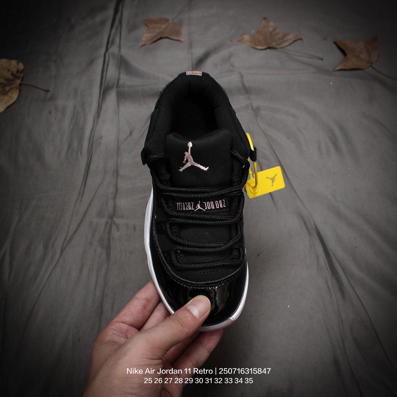 图片[2]-Jordan/乔丹 中大童学生的潮流童鞋❗️潮爹潮妈追寻的单品🎁采用贴膜牛培皮革鞋面材质，中底钢印及缜密拉帮效果❗️耐克乔丹Nike Air Jordan 11 Retro 乔丹中帮复古休闲文化篮球鞋\” 类型：童鞋 尺码：25 26 27 28 29 30 31 32 33 34 35-选品中心