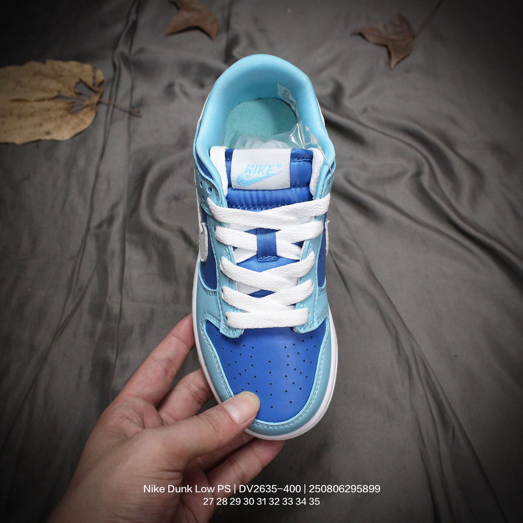 图片[2]-Nike/耐克 童鞋版本上线👣你家有个fashion宝贝!!真标半码制，采用粒面牛剖革革鞋面材质，鞋垫嵌入缓震EVA去臭物料，外置耐磨橡胶大底❗️蓝色「芬达」有点独特，耐克Nike Dunk Low PS\”Argon\”扣篮系列中大童低帮休闲运动滑板板鞋“经典白蓝 DV2635-400 类型：童鞋 尺码：27 28 29 30 31 32 33 34 35-选品中心