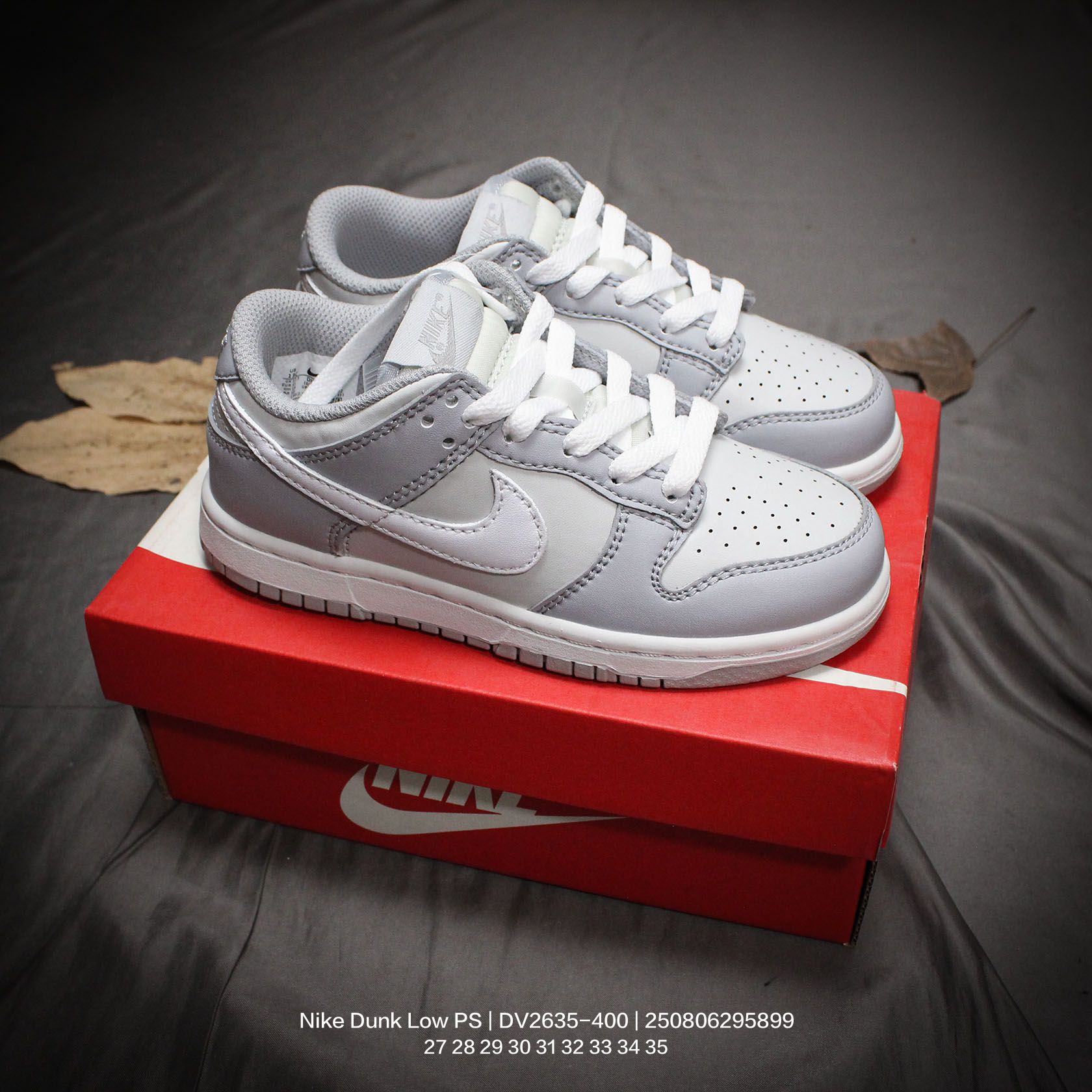 图片[5]-🈴 Nike/耐克 童鞋版本上线👣你家有个fashion宝贝!!真标半码制，采用粒面牛剖革革鞋面材质，鞋垫嵌入缓震EVA去臭物料，外置耐磨橡胶大底❗️蓝色「芬达」有点独特，耐克Nike Dunk Low PS\”Argon\”扣篮系列中大童低帮休闲运动滑板板鞋“经典白蓝 DV2635-400 类型：童鞋 尺码：27 28 29 30 31 32 33 34 35-选品中心