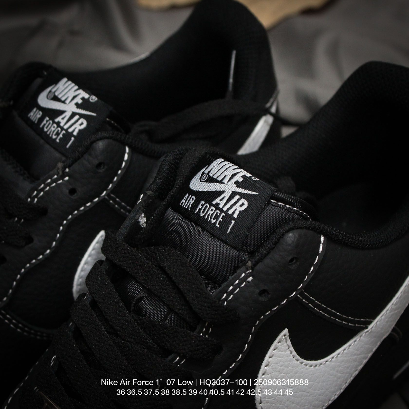 💰100
Nike/耐克 男女鞋真标半码制,升级原楦原纸版数据开发版型,采用硬质牛剖革鞋面材质,内置全掌Air Sole气垫❗官方新色,耐克Nike Air Force 1’07 Low"White/Navy空军一号经典低帮百搭休闲运动板鞋“皮革白藏蓝钩子 HQ2037-100
类型:男女鞋
码数:36 36.5 37.5 38 38.5 39 40 40.5 41 42 42.5 43 44 45
编码:250906315.888