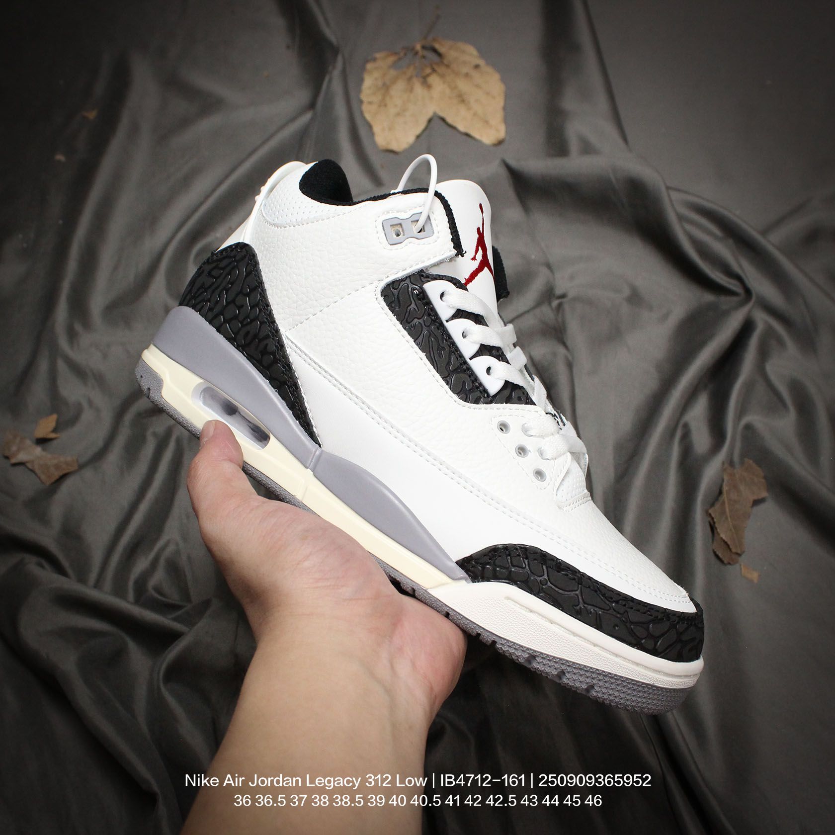 💰150
Jordan/乔丹 男女鞋半码制,原楦原纸版开发,采用硬质荔枝纹牛剖革组合爆裂纹饰片鞋面材质,中底PU内嵌开窗式Air缓震气垫,外置防滑耐磨橡胶大底❗️2025“蛇年”特别版,迎接农历新年!耐克Nike Air Jordan Legacy 312 Low"Year of the Snake"乔丹最强三合一混合版本低帮文化休闲运动篮球鞋“米白酒红金标蛇年 IB4712-161
类型:男女鞋
码数:36 36.5 37 38 38.5 39 40 40.5 41 42 42.5 43 44 45 46
编码:250909365.952