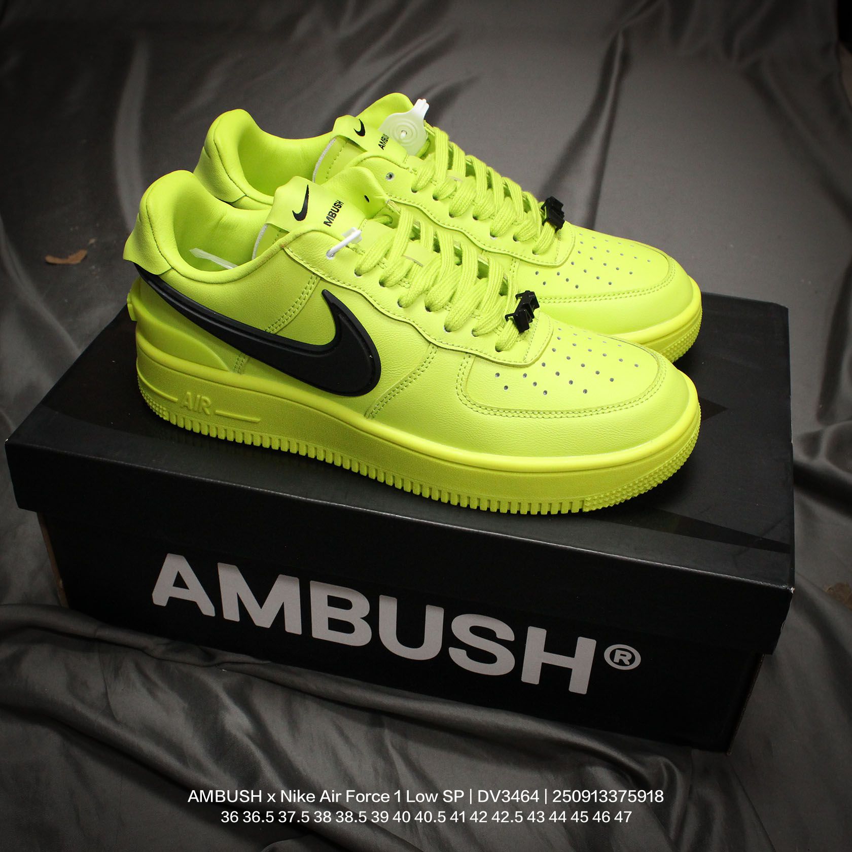 🈴💰160
Nike/耐克 大空军大勾 男女鞋真标带半码,原楦原纸版数据开发版型,采用皮革鞋面材质,内里及脚垫猪皮贴附,缜密中底拉帮工艺,全新原数据开发加宽厚重橡胶大底❗重磅联名来了,再度携手韩裔美籍设计师Yoon Ahn主理时尚品牌AMBUSH x Nike Air Force 1 Low SP"Black/White"空军一号宽底版系列低帮百搭休闲运动板鞋“
DV3464
类型:男女鞋
码数:36 36.5 37.5 38 38.5 39 40 40.5 41 42 42.5 43 44 45 46 47
编码:250913375.918