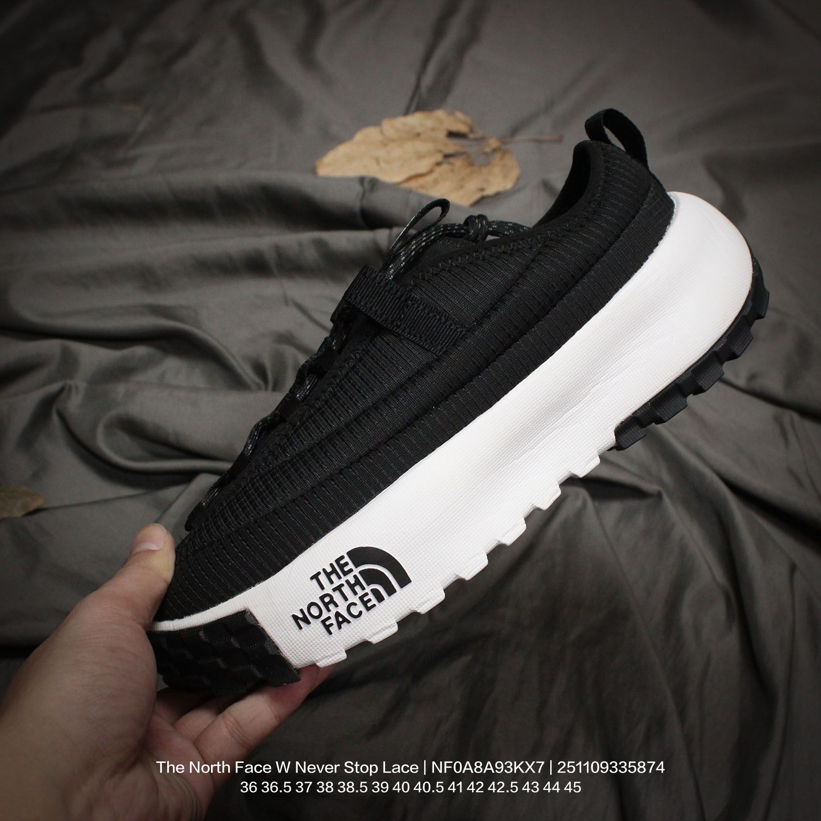 💰120
The North Face/北面/乐斯菲斯 男女鞋真标半码制,升级原楦原纸版开发版型,采用轻量网织物科技面料材质,中底REAM 泡沫橡胶物料,外置防滑橡胶大底❗️户外轻旅者鞋履,著名户外品牌-北面/The North Face W Never Stop Lace 决不放弃系列低帮轻量厚底户外风休闲运动鞋“全黑白标 NF0A8A93KX7
类型:男女鞋
码数:36 36.5 37 38 38.5 39 40 40.5 41 42 42.5 43 44 45
编码:251109335.874