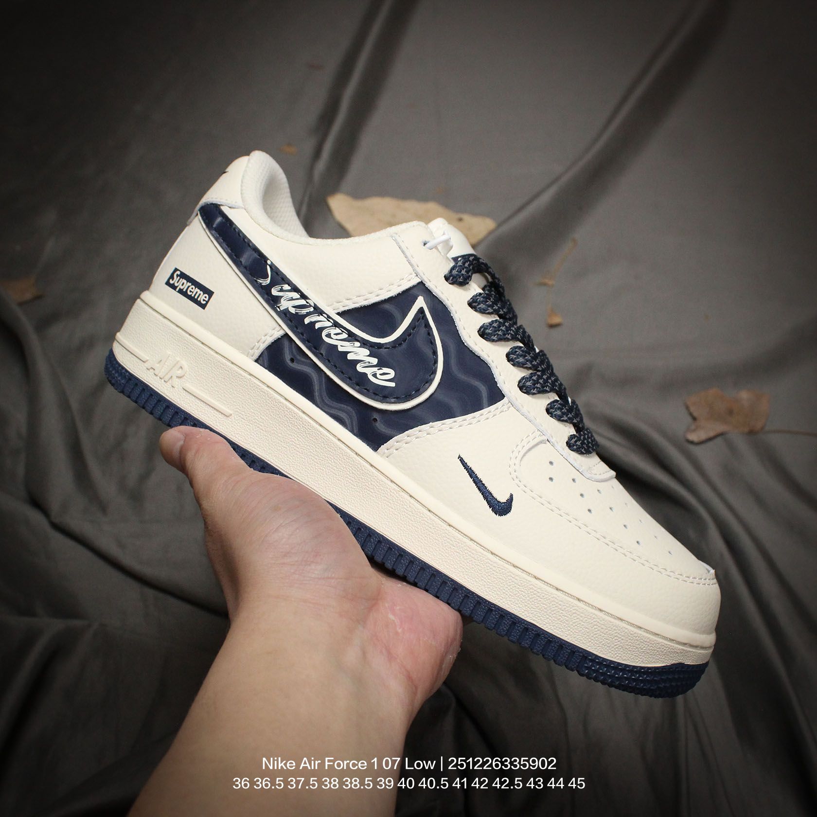 💰120
Nike/耐克 原楦原纸版开发，采用硬质荔枝纹牛剖皮革鞋面材质，内置全掌Air Sole气垫❗创意定制三方联名配色,经典美系街头品牌斯图西与至高无上Supremex Stussy x Nike Air Force 1 07 Low"Supreme"空军一号经典低帮百搭休闲运动板鞋“S 
龙
类型：男女鞋
码数：36 36.5 37.5 38 38.5 39 40 40.5 41 42 42.5 43 44 45
编码：251226335.902