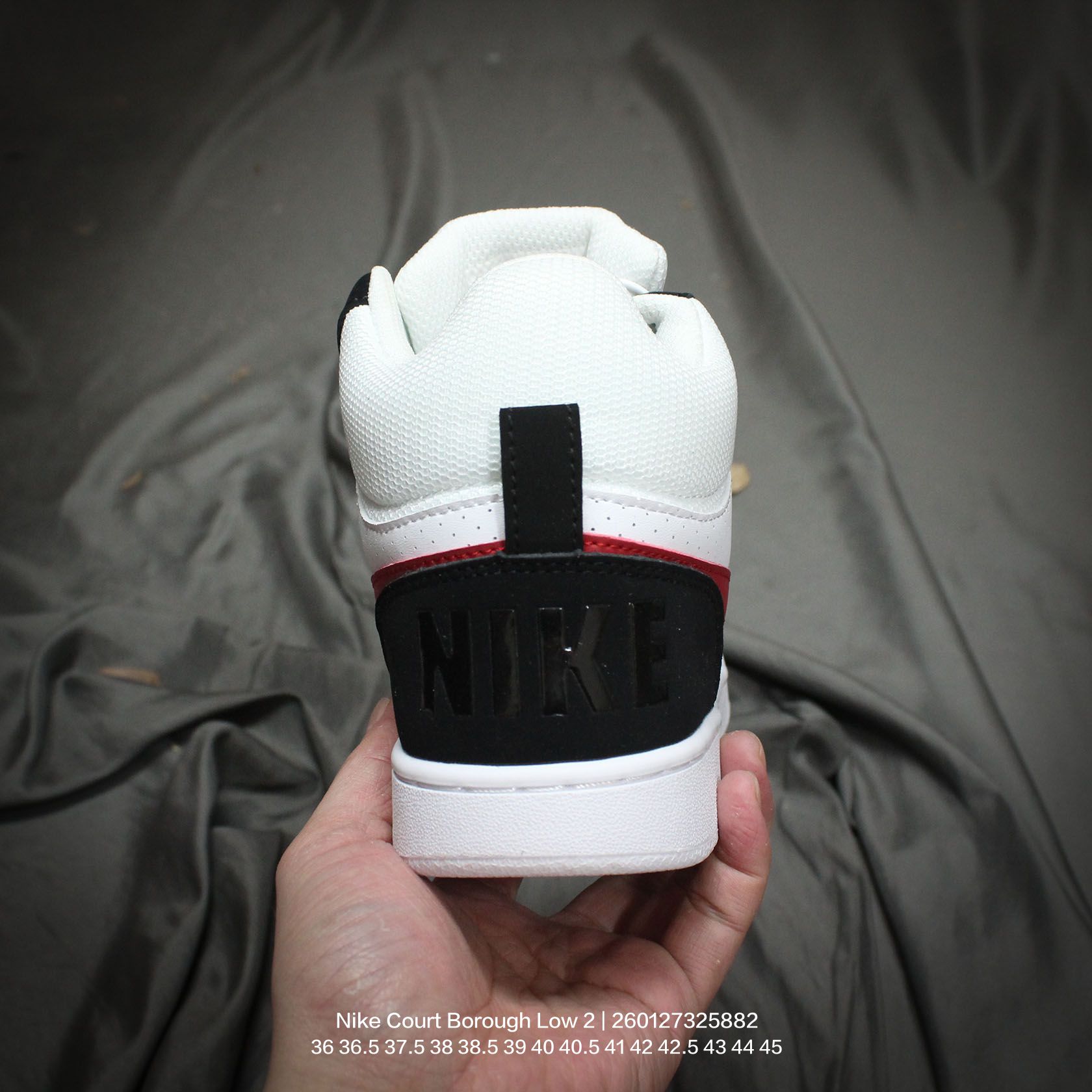 💰120
Nike/耐克 男女鞋真标半码制，升级原楦原纸版开发，采用硬质修面牛剖革鞋面材质，外置RB耐磨抓地力橡胶大底❗经典校园配色,耐克Nike Court Borough Low 2"White/Red/Black"学院系列休闲运动皮革板鞋“ 

类型：男女鞋
码数：36 36.5 37.5 38 38.5 39 40 40.5 41 42 42.5 43 44 45
编码：260127325.882第3张缩略图