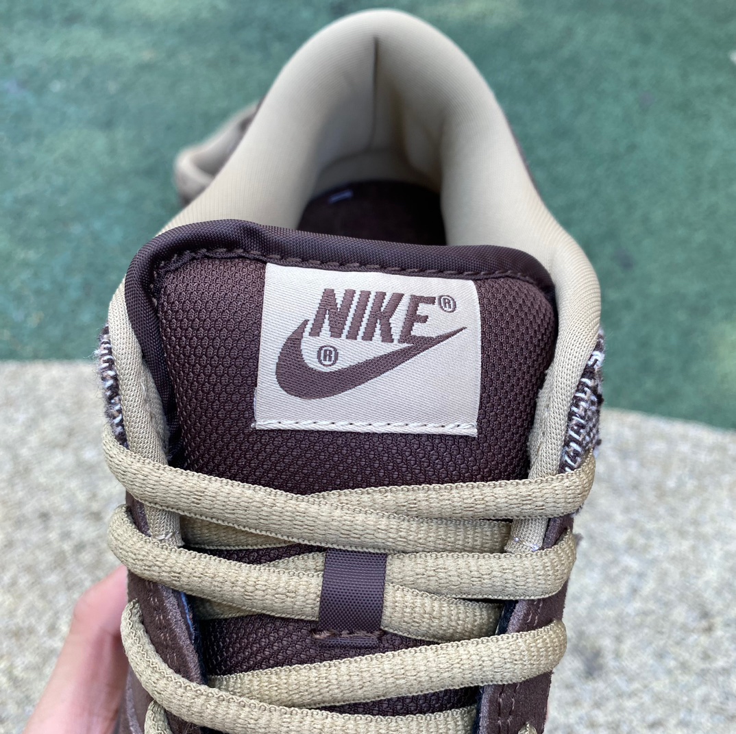 Dunk苏格兰格纹 尺码：40-44，没41
特价😇
Nike Dunk SB Low Tweed 苏格