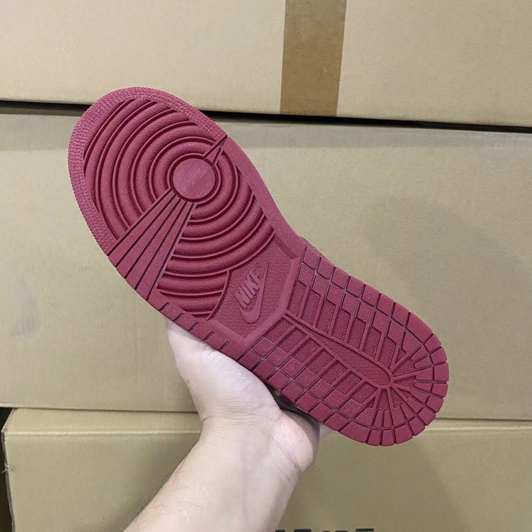 💥双十二福利开启💥特价纯原版本 行业天花板顶级纯原aj1系列 卖过都懂 品质行业天花板 不需要花里胡哨的