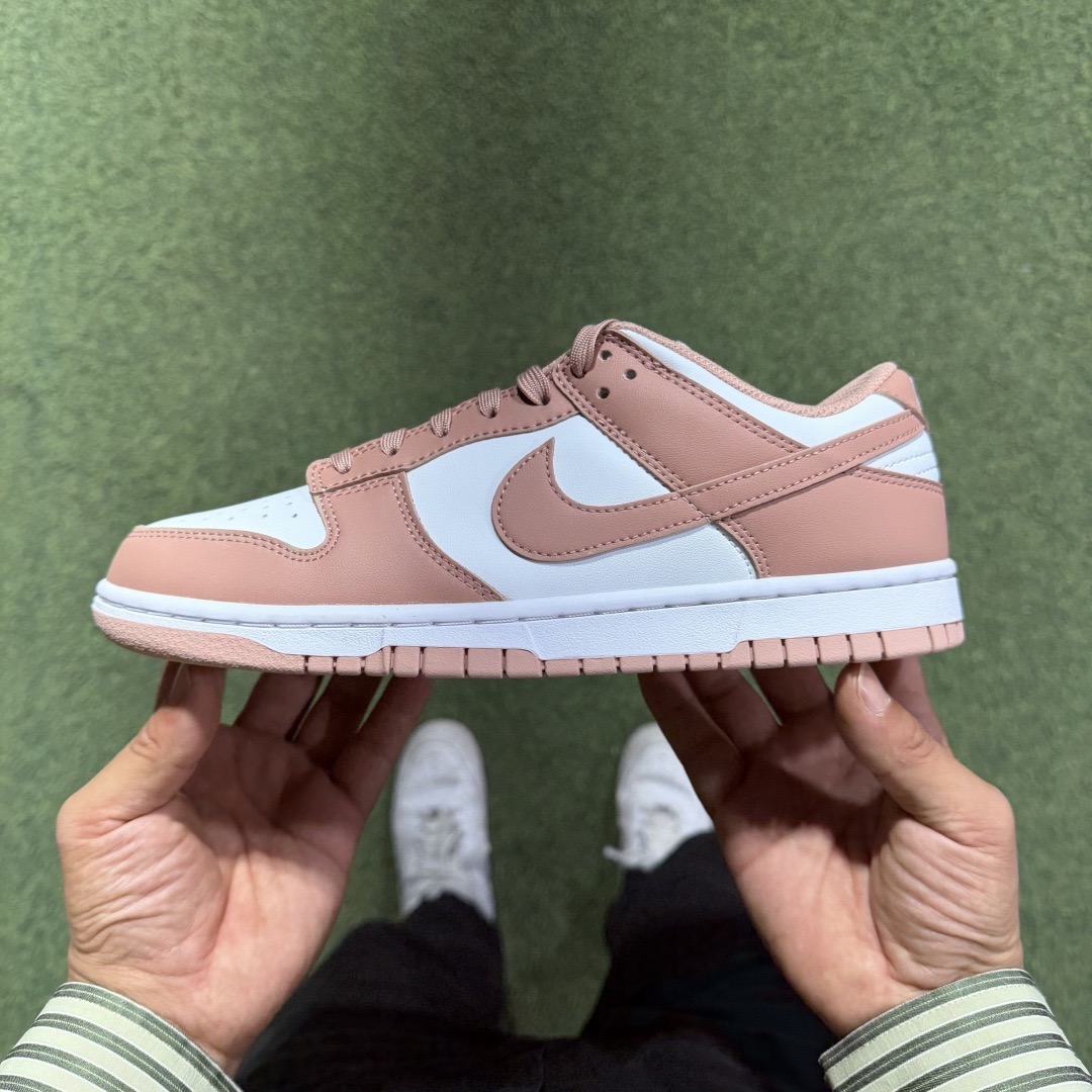 MiniCost Shoe 13