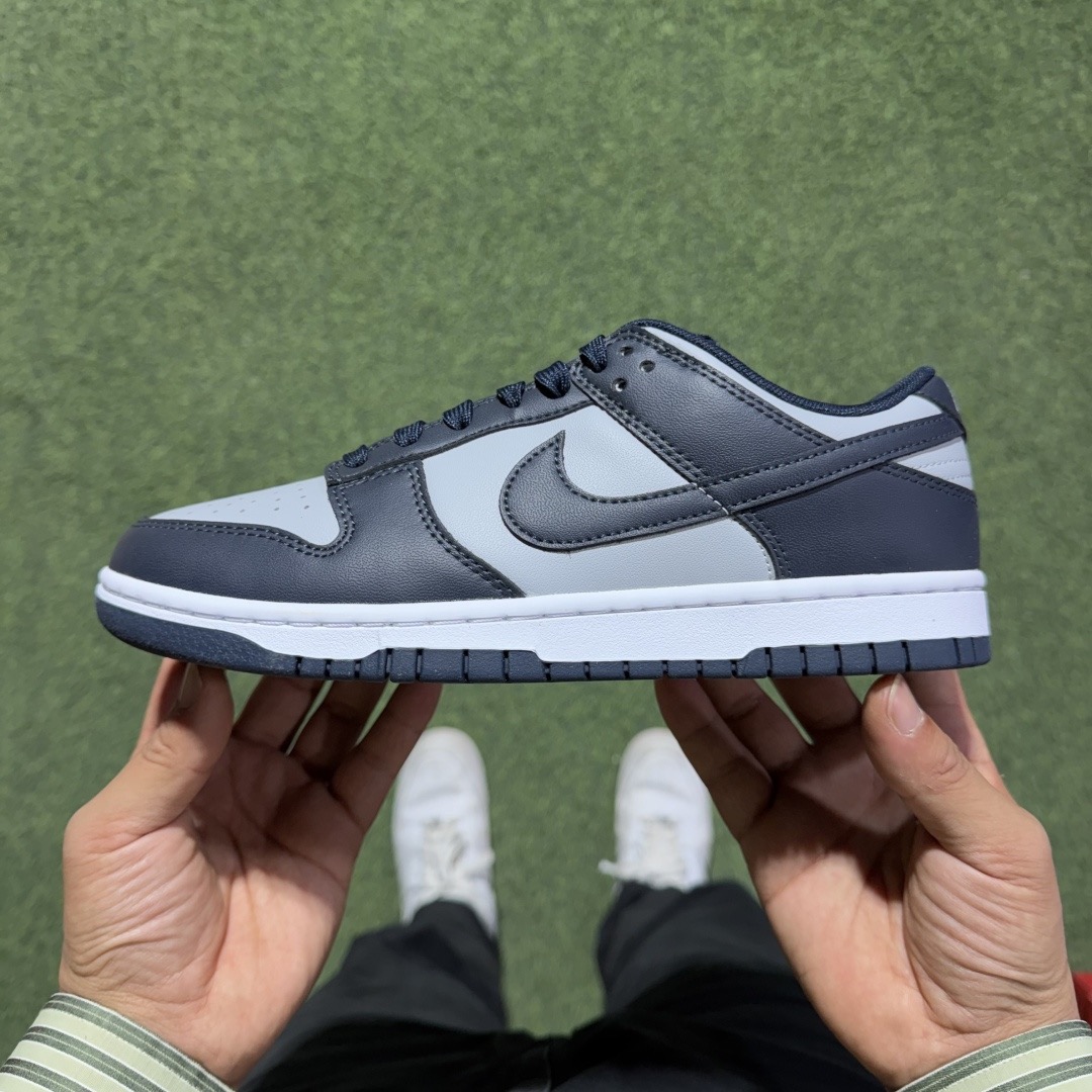 MiniCost Shoe 16