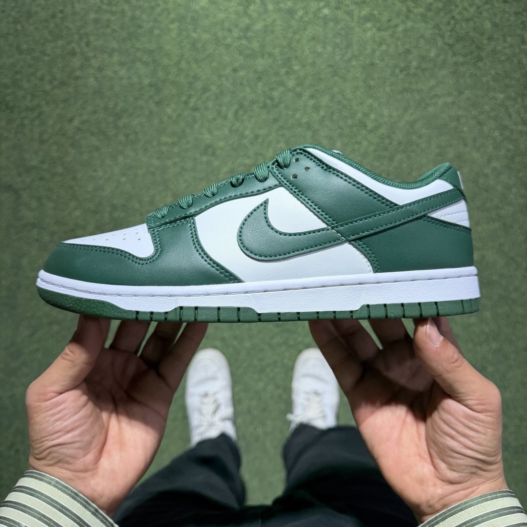 MiniCost Shoe 15