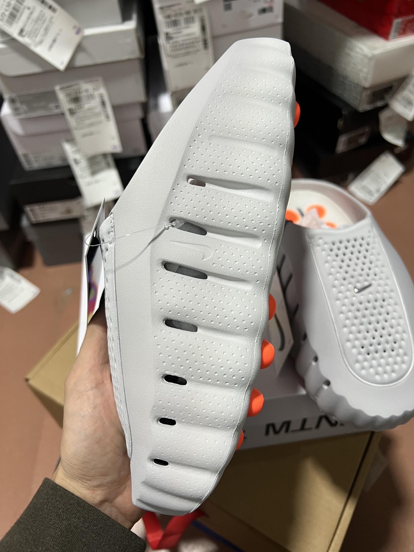 补货通知📢 纯原版 Nike Mind 001 黑科技足底按摩舒适柔软包头拖鞋 白色 浅烟灰⚠️⚠️偏小