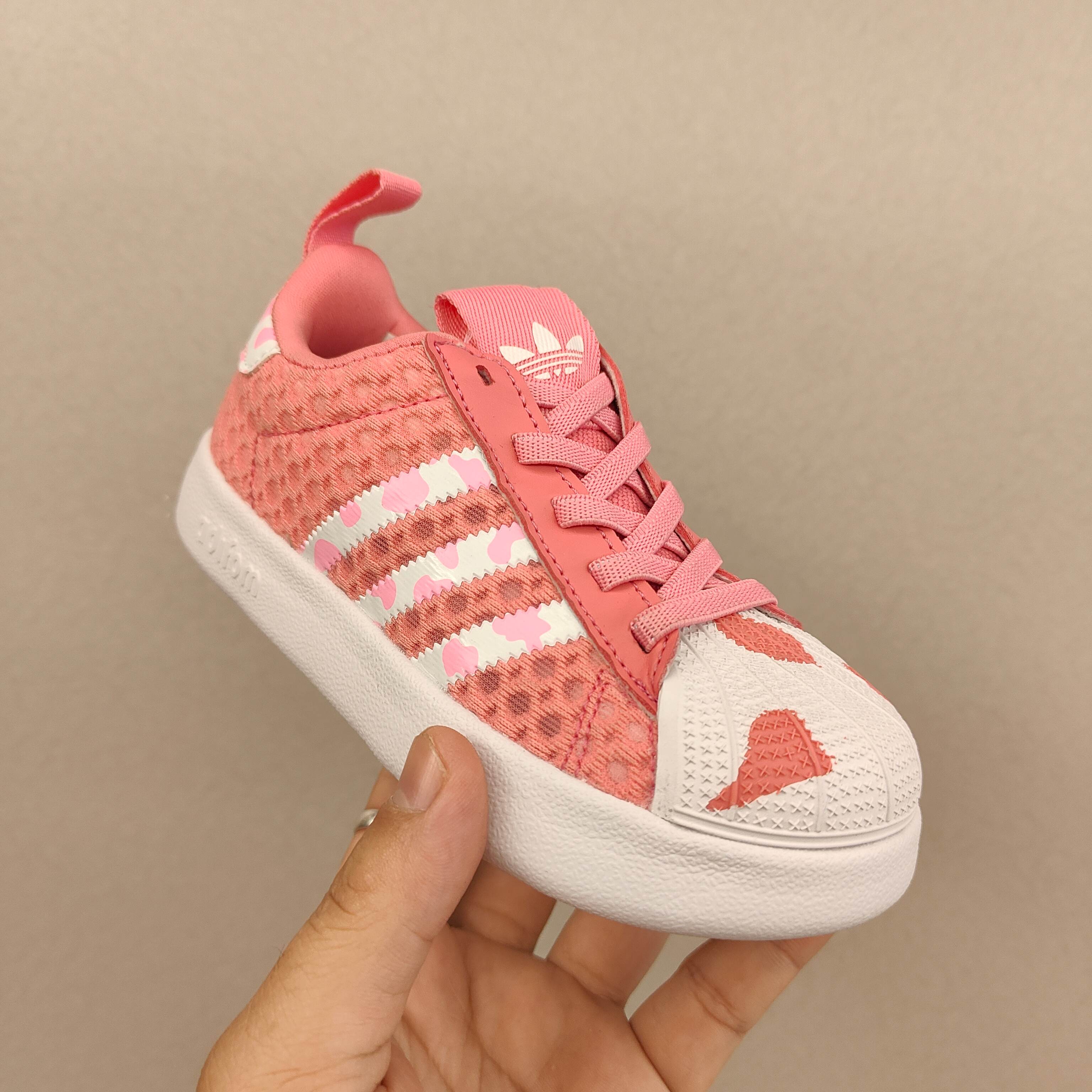 图片[6]-新款新增配色 阿家春夏新款旋钮网面儿童松紧带 贝壳头二代 尺码：22-37码 经典软贝系列❤️ 百搭又时髦✨ 精致旋转扣设计，穿脱超方便✌🏻 优质面料拼接，质感满满💯 耐磨防滑大底，满足日常需求✔️-选品中心