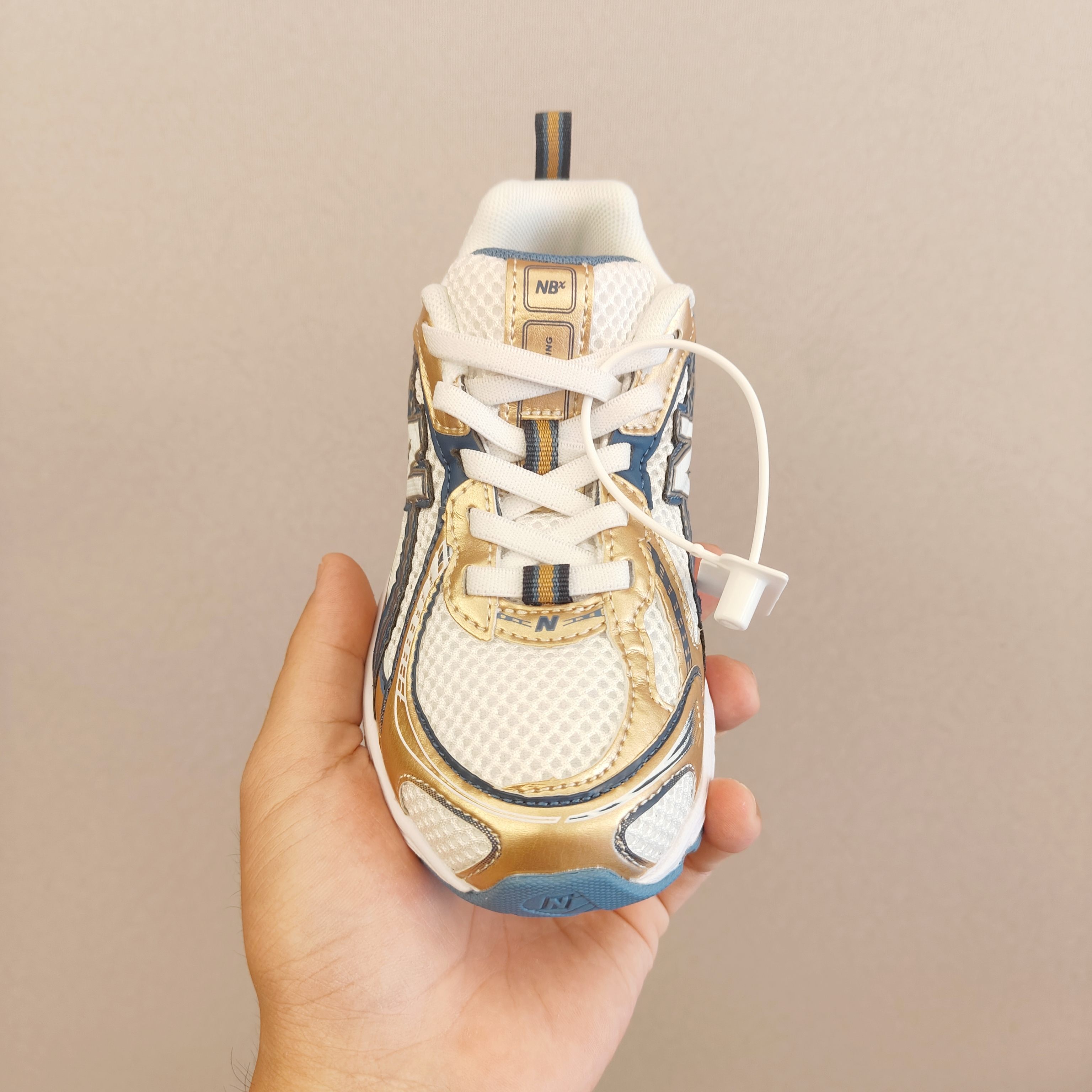 图片[4]-新配色出官方新品 NB 740童鞋26-37码 该系列传承了品牌的诸多优点，大胆创新！堪称经典系列里的经典，也是最为热门的系列！时隔一年，再次带来的童鞋，必属重磅～-选品中心