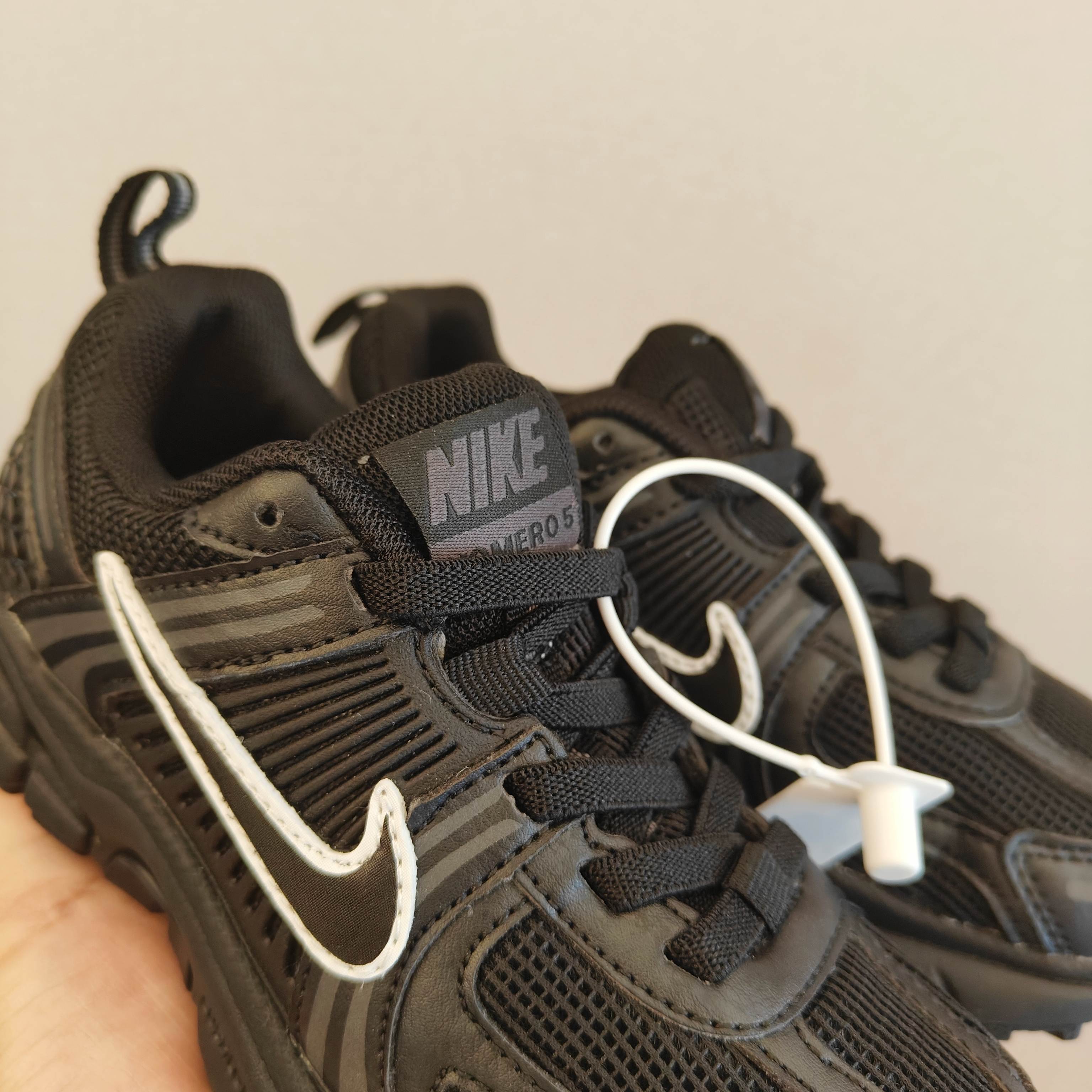 图片[7]-新增配色新款 NK v5透气跑步休闲运动鞋 兔系带 尺码：26-37.5码 松紧带 经典跑步休闲运动鞋鞋，运动跑步休闲都不耽误的学生时代必备❤️ 低帮松紧带设计，穿脱方便✔️ 橡胶加MD组合大底，耐磨防滑👍🏻-选品中心