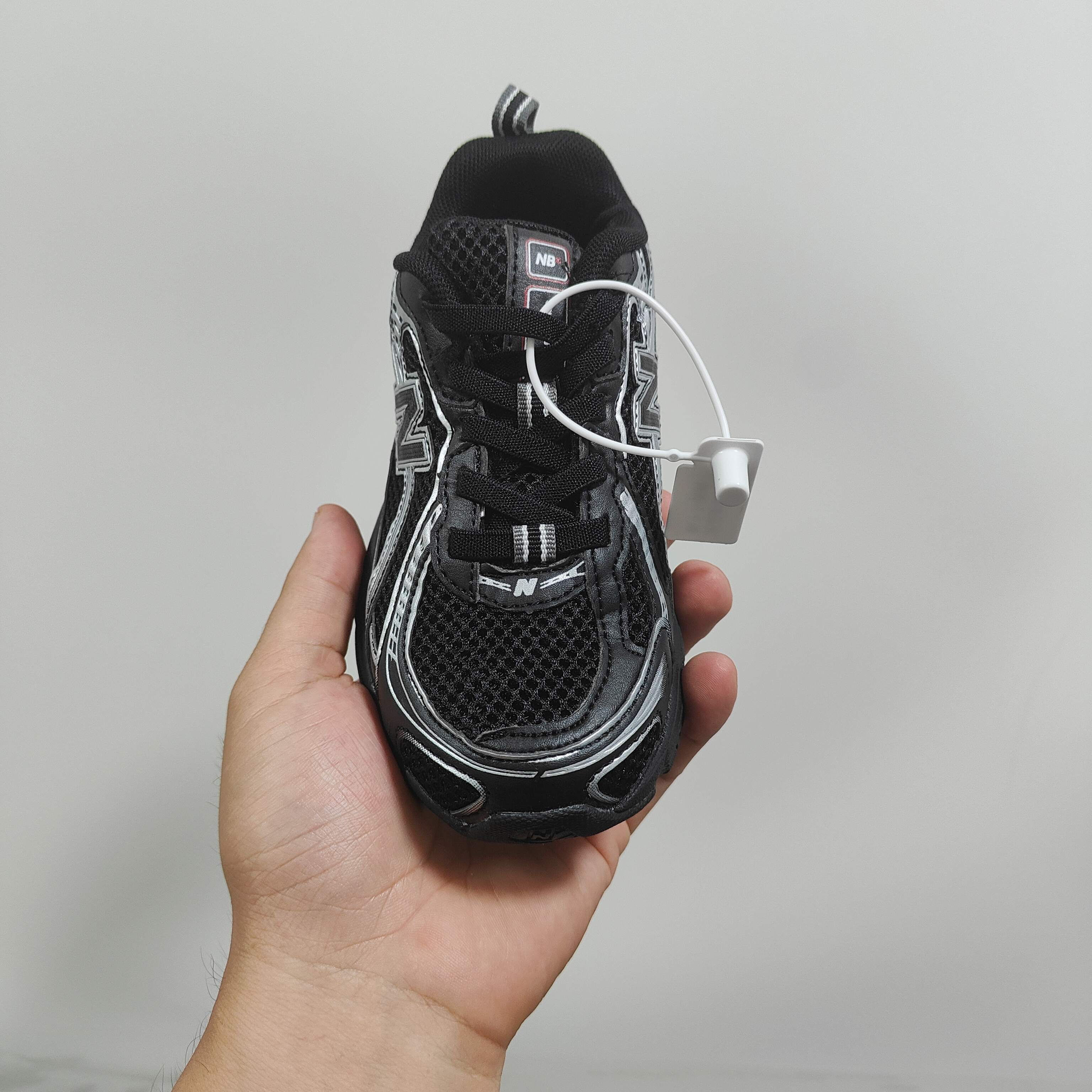 图片[4]-新配色出 官方新品 NB 740童鞋26-37码 该系列传承了品牌的诸多优点，大胆创新！堪称经典系列里的经典，也是最为热门的系列！时隔一年，再次带来的童鞋，必属重磅～-选品中心