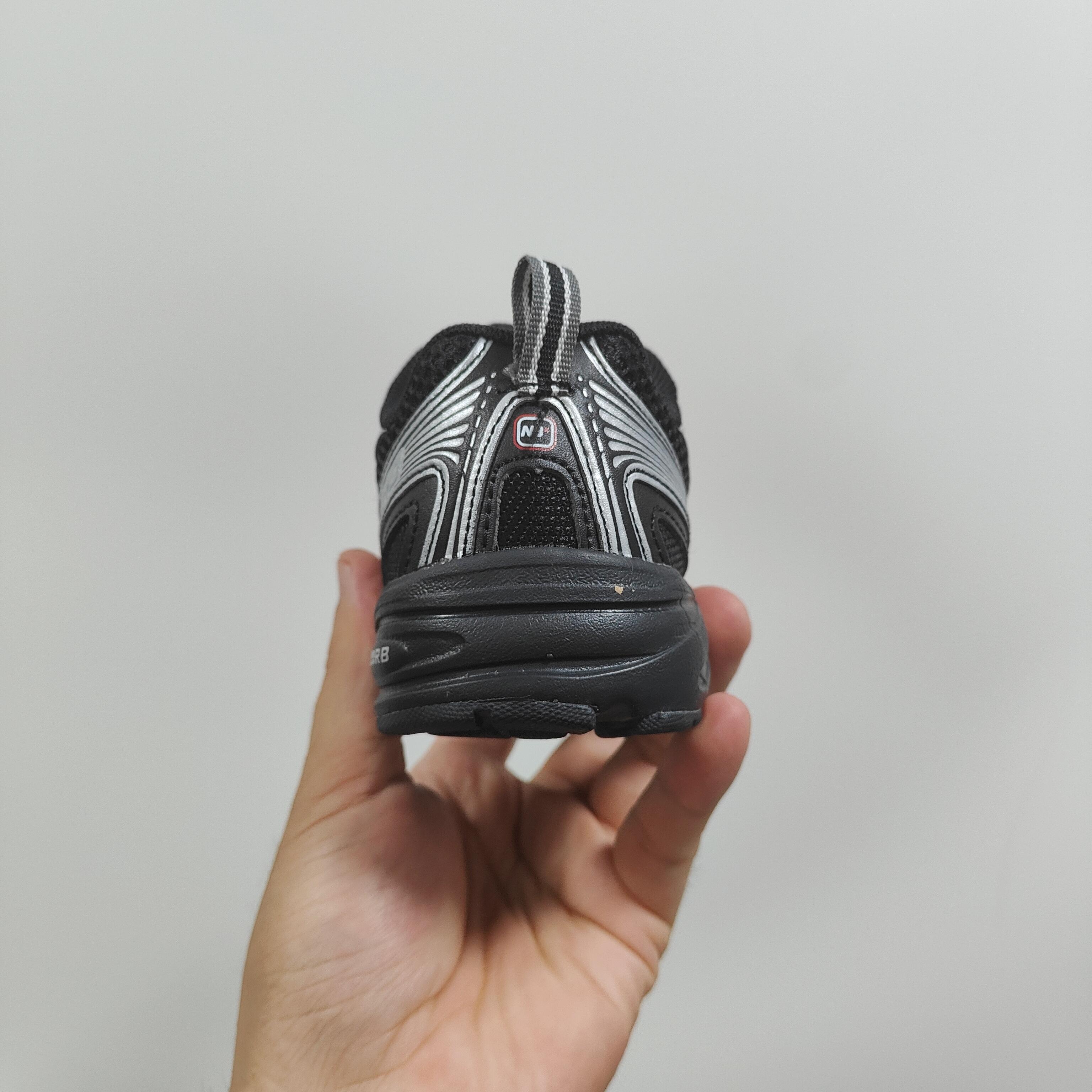 图片[5]-新配色出 官方新品 NB 740童鞋26-37码 该系列传承了品牌的诸多优点，大胆创新！堪称经典系列里的经典，也是最为热门的系列！时隔一年，再次带来的童鞋，必属重磅～-选品中心