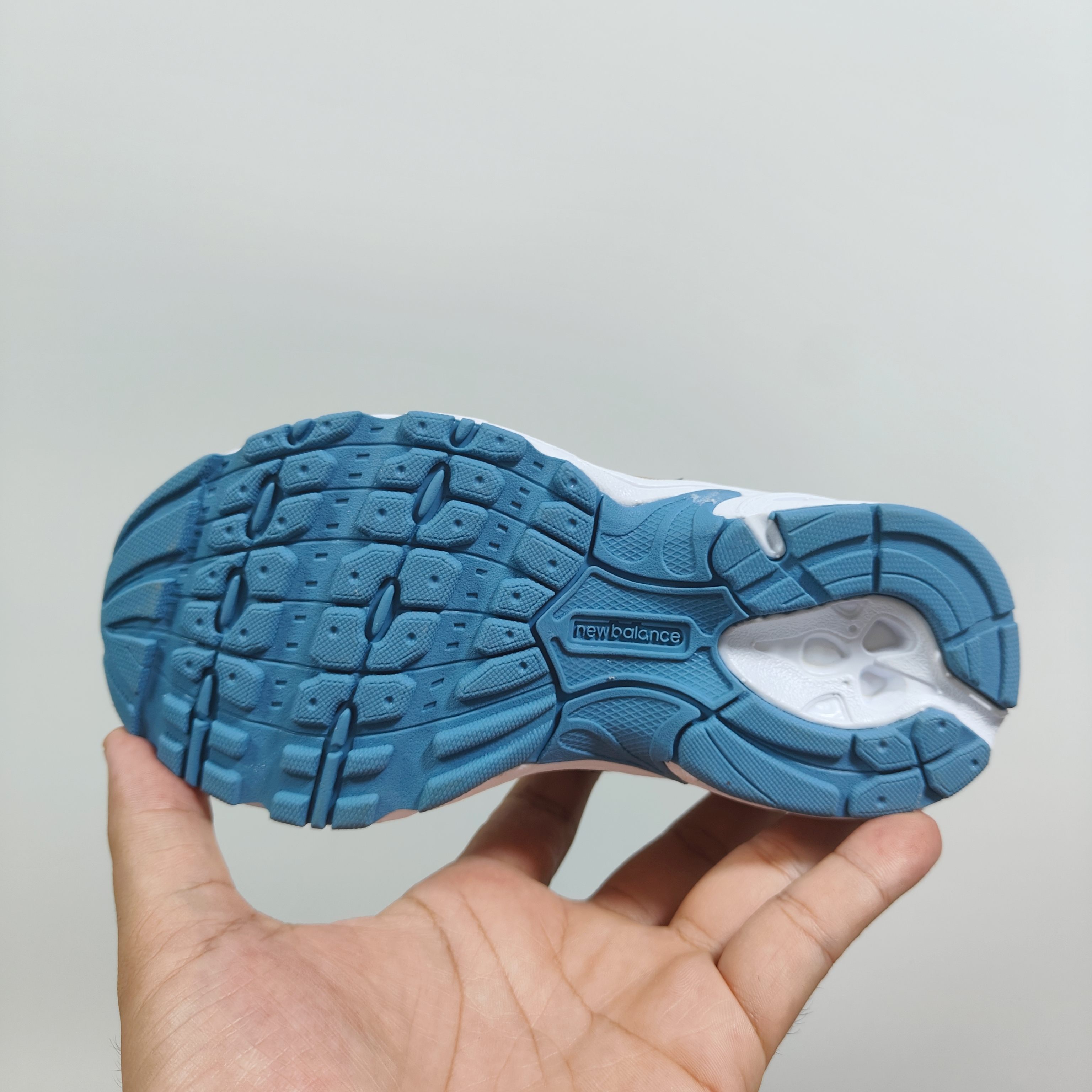 图片[6]-新配色出 官方新品 NB 740童鞋26-37码 该系列传承了品牌的诸多优点，大胆创新！堪称经典系列里的经典，也是最为热门的系列！时隔一年，再次带来的童鞋，必属重磅～-选品中心