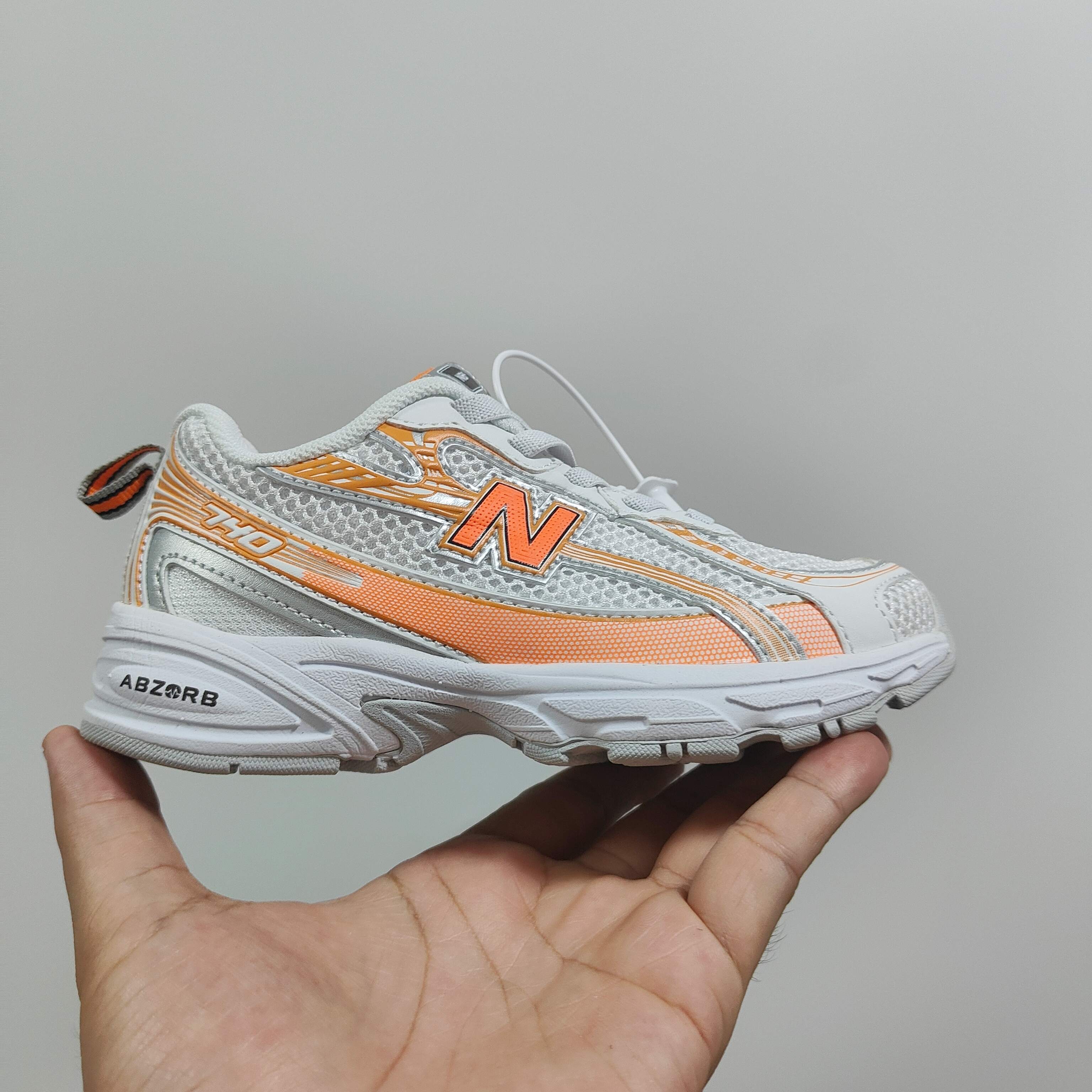 图片[3]-新配色出 官方新品 NB 740童鞋26-37码 该系列传承了品牌的诸多优点，大胆创新！堪称经典系列里的经典，也是最为热门的系列！时隔一年，再次带来的童鞋，必属重磅～-选品中心