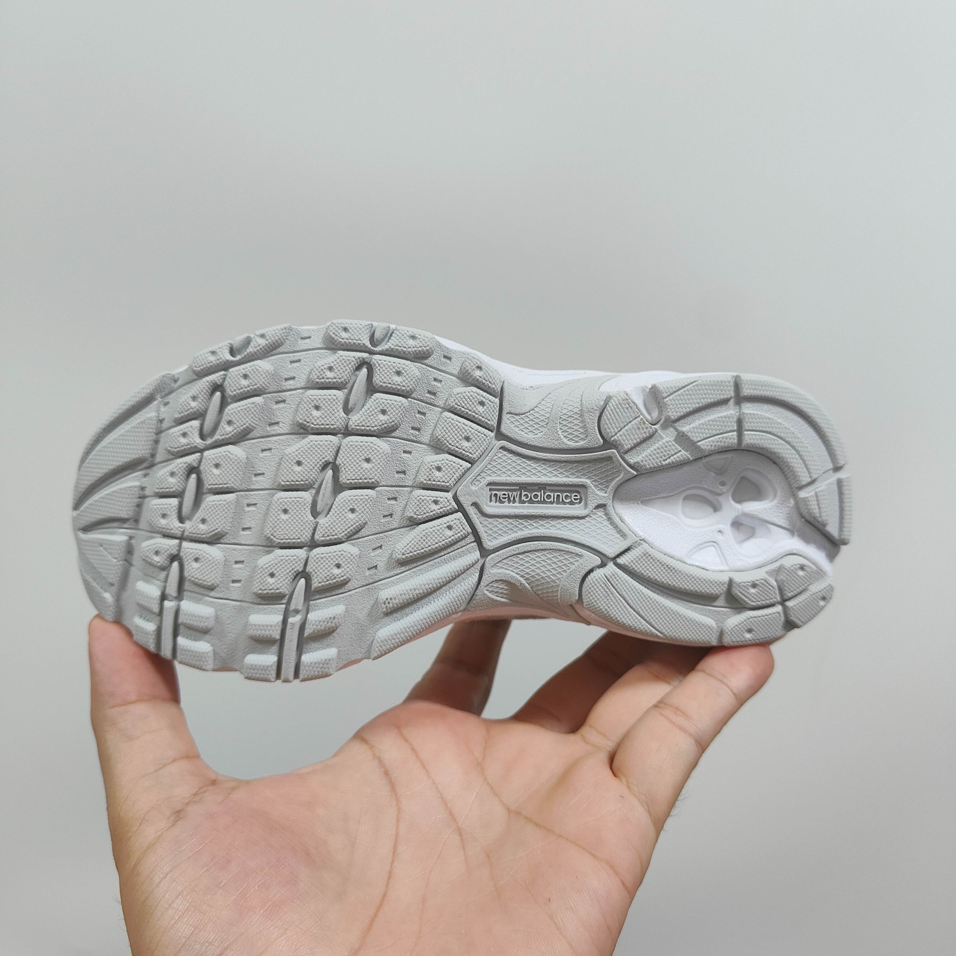 图片[6]-新配色出 官方新品 NB 740童鞋26-37码 该系列传承了品牌的诸多优点，大胆创新！堪称经典系列里的经典，也是最为热门的系列！时隔一年，再次带来的童鞋，必属重磅～-选品中心