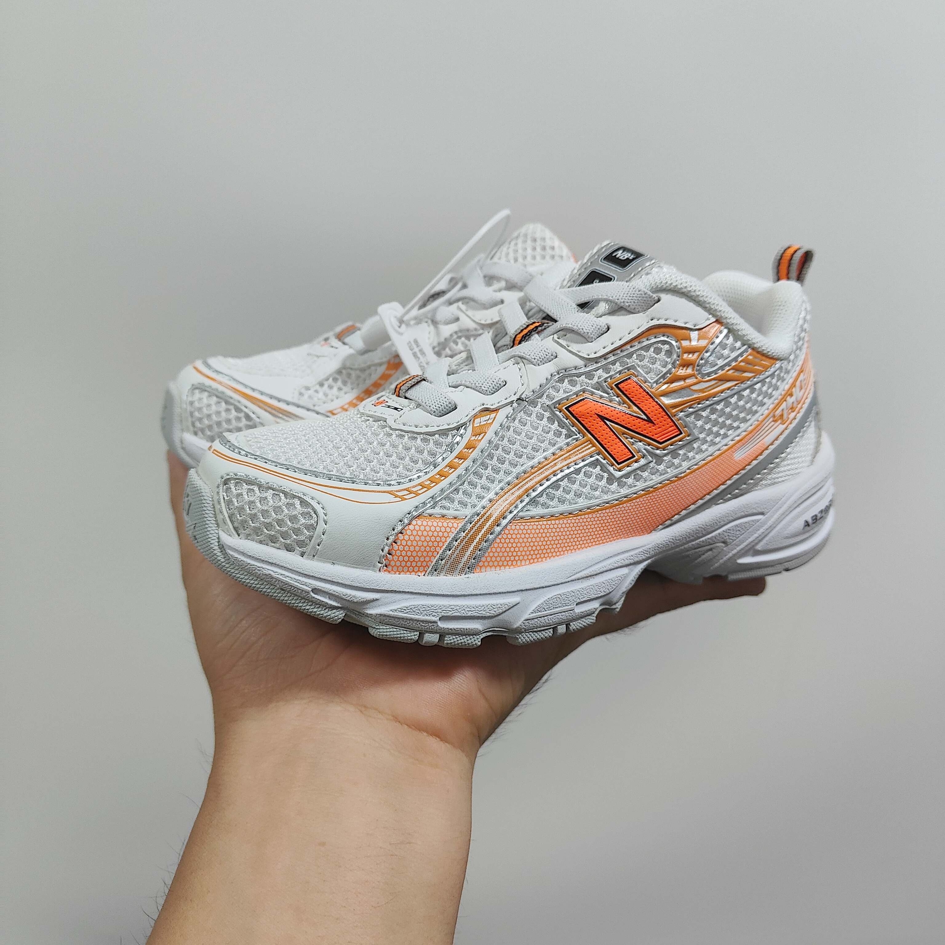 图片[8]-新配色出 官方新品 NB 740童鞋26-37码 该系列传承了品牌的诸多优点，大胆创新！堪称经典系列里的经典，也是最为热门的系列！时隔一年，再次带来的童鞋，必属重磅～-选品中心