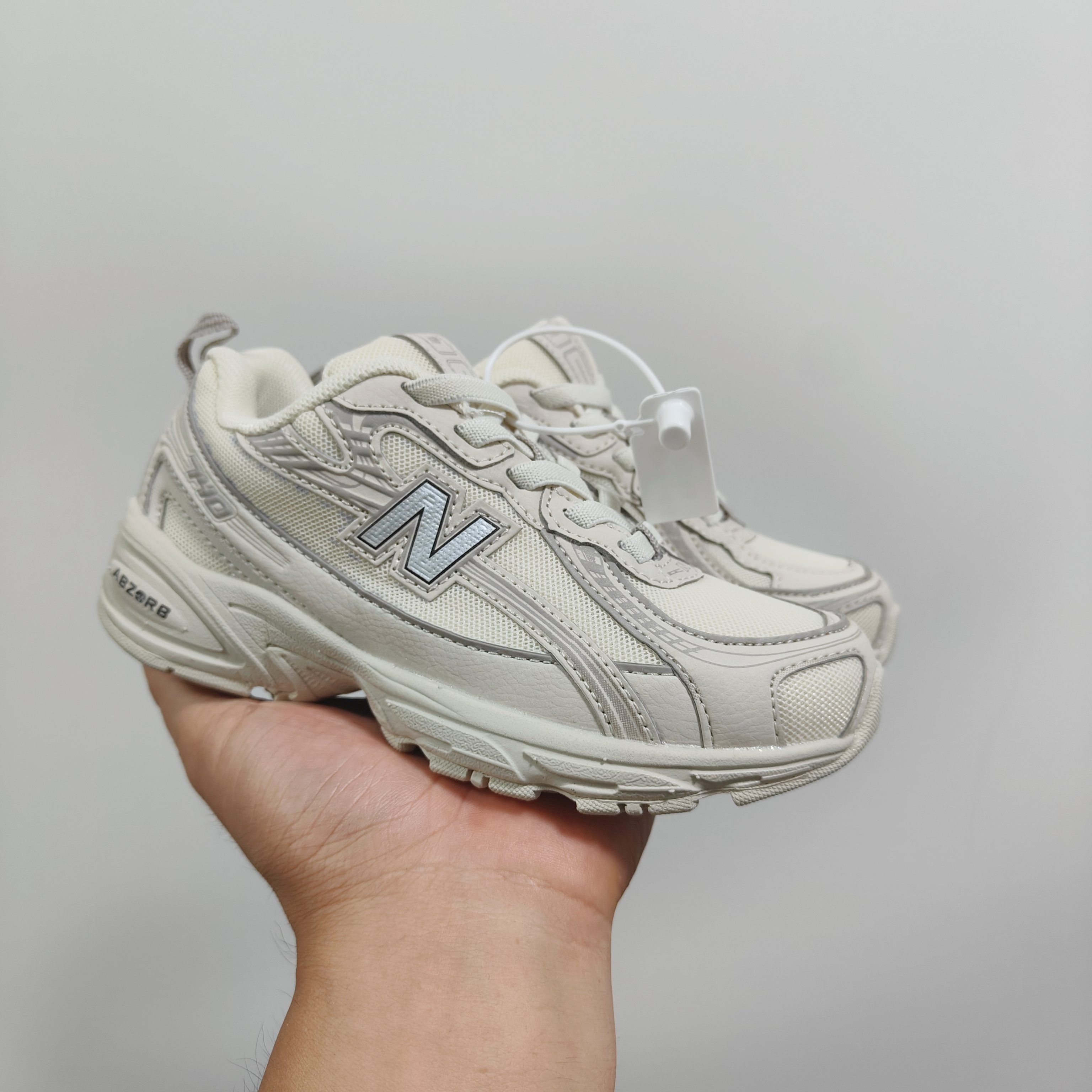 图片[2]-新配色出 官方新品 NB 740童鞋26-37码 该系列传承了品牌的诸多优点，大胆创新！堪称经典系列里的经典，也是最为热门的系列！时隔一年，再次带来的童鞋，必属重磅～-选品中心