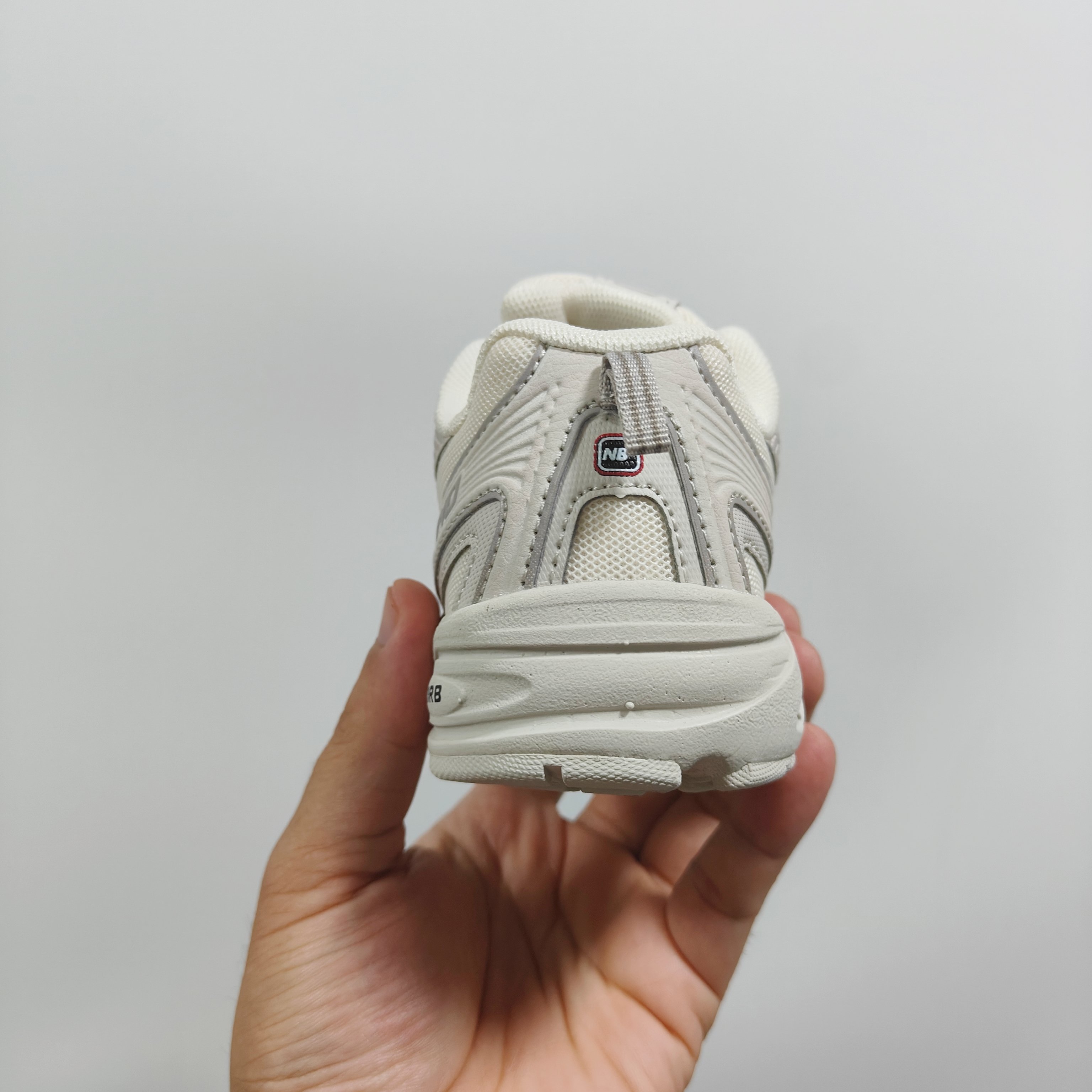 图片[5]-新配色出 官方新品 NB 740童鞋26-37码 该系列传承了品牌的诸多优点，大胆创新！堪称经典系列里的经典，也是最为热门的系列！时隔一年，再次带来的童鞋，必属重磅～-选品中心