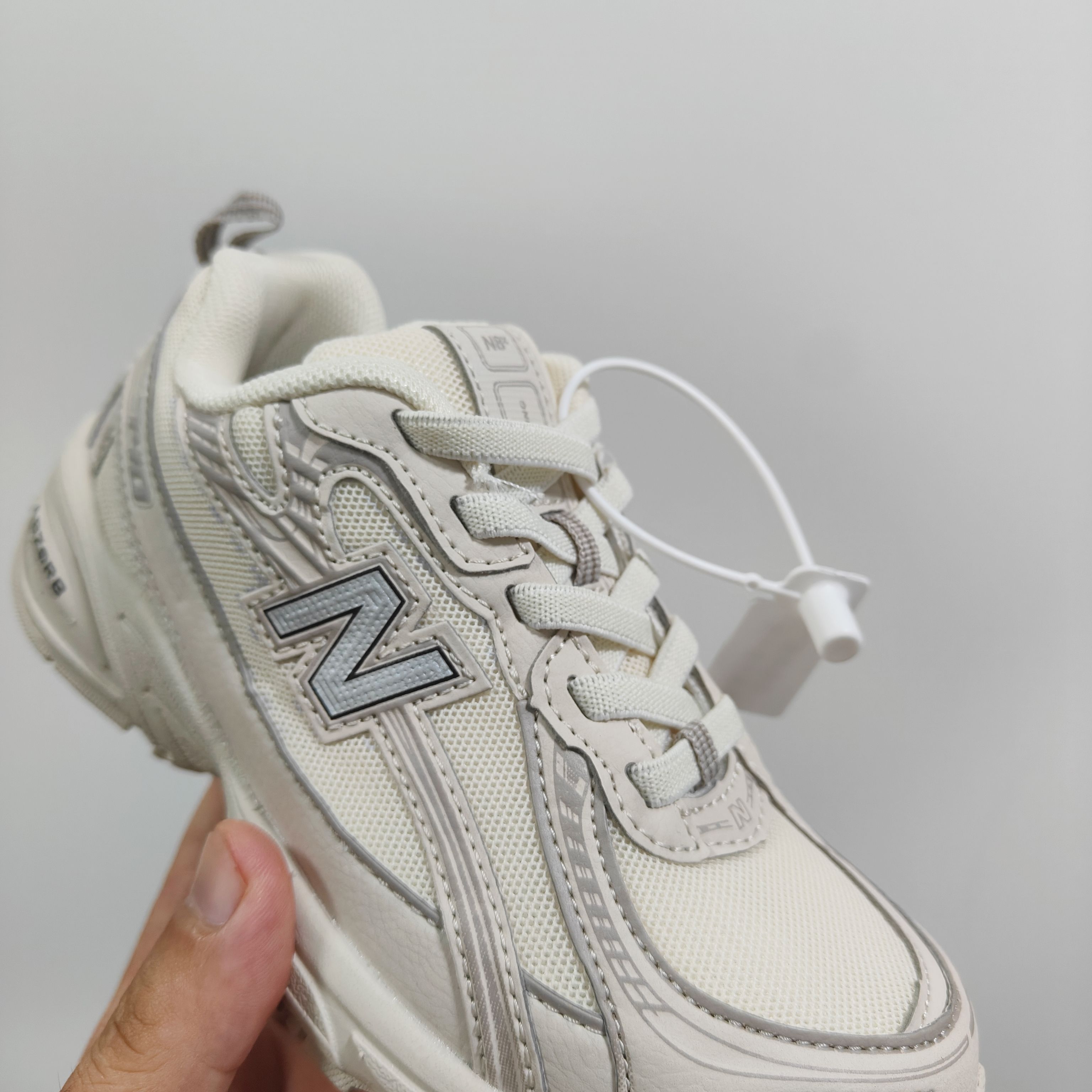 图片[7]-新配色出 官方新品 NB 740童鞋26-37码 该系列传承了品牌的诸多优点，大胆创新！堪称经典系列里的经典，也是最为热门的系列！时隔一年，再次带来的童鞋，必属重磅～-选品中心