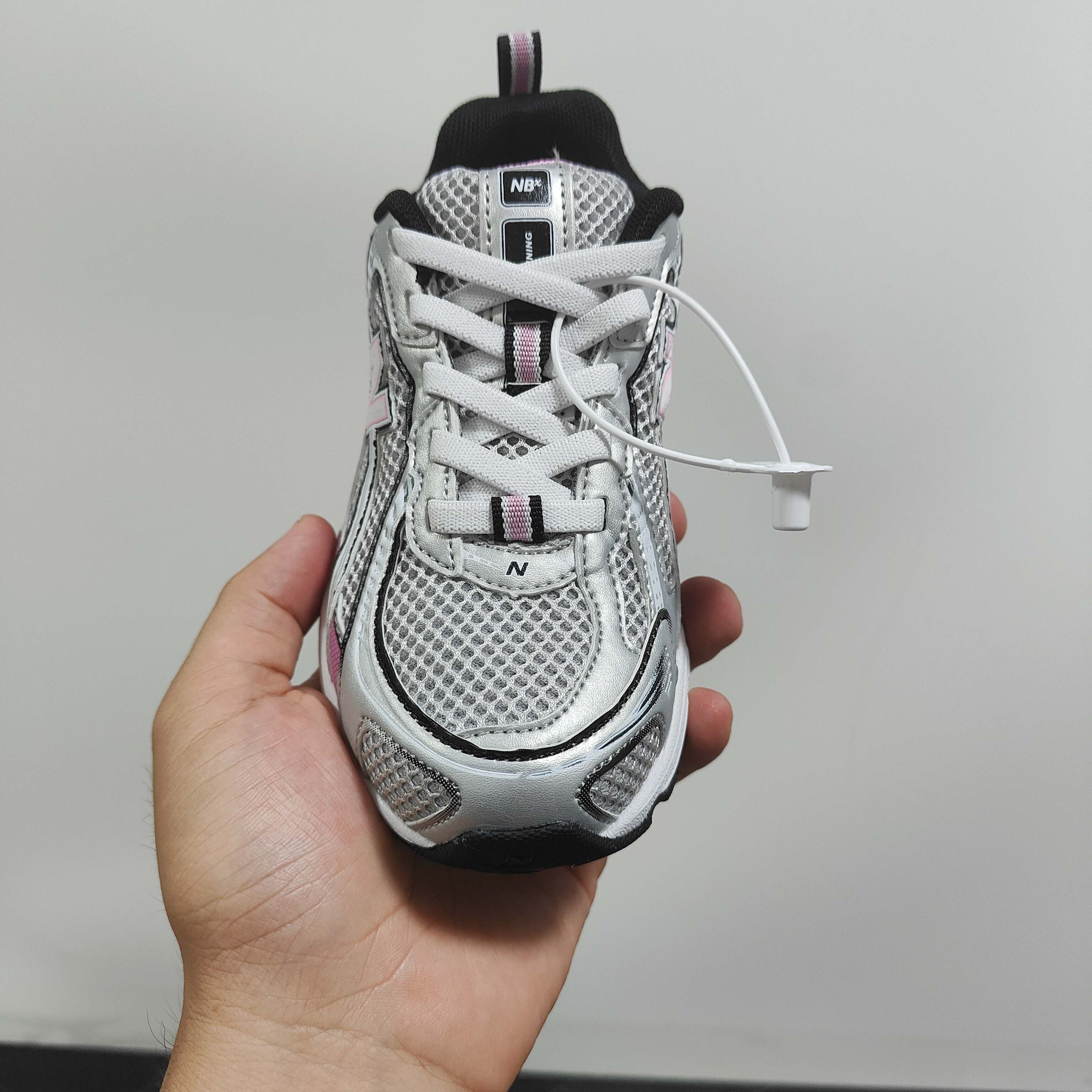 图片[4]-新配色出 官方新品 NB 740童鞋26-37码 该系列传承了品牌的诸多优点，大胆创新！堪称经典系列里的经典，也是最为热门的系列！时隔一年，再次带来的童鞋，必属重磅～-选品中心