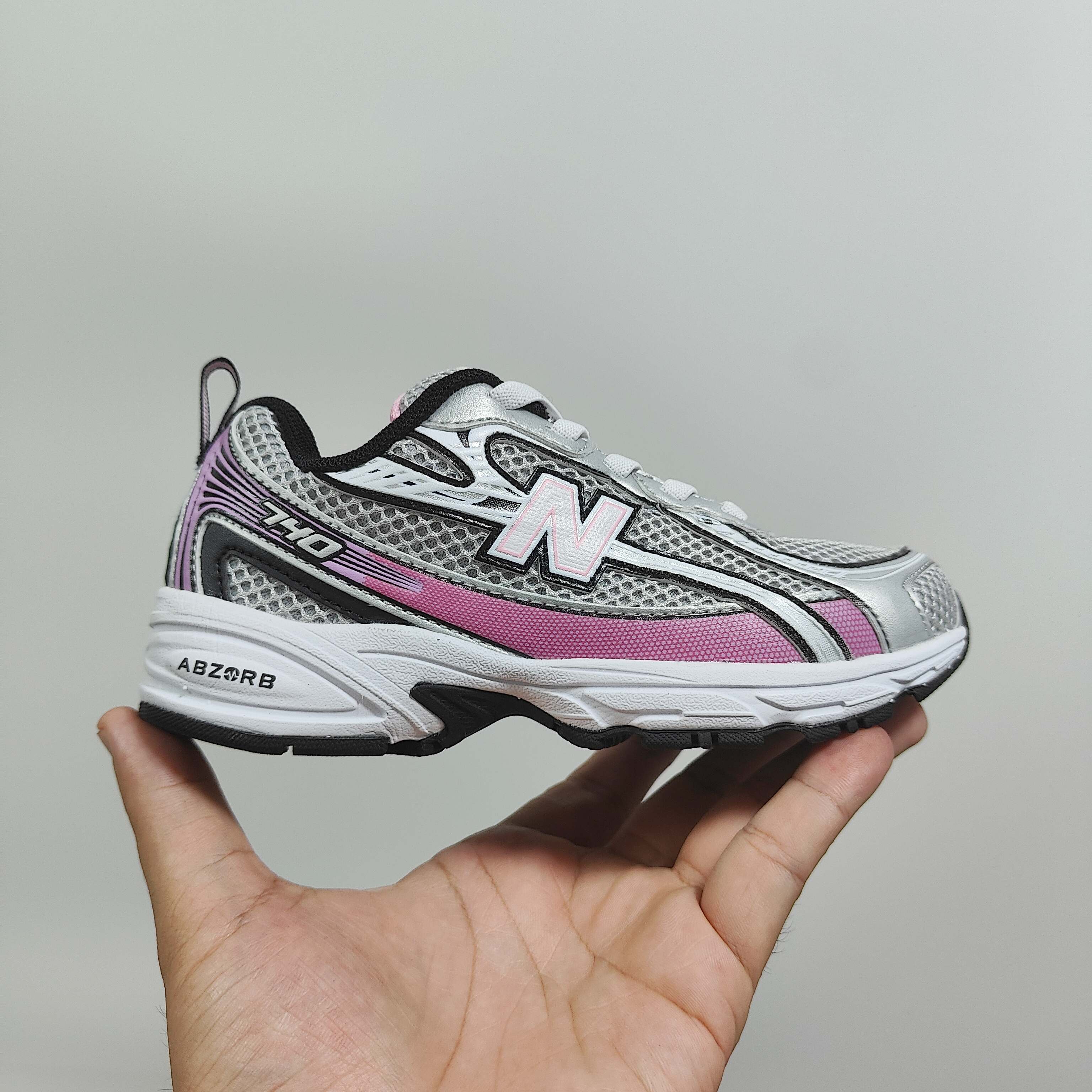 图片[3]-新配色出 官方新品 NB 740童鞋26-37码 该系列传承了品牌的诸多优点，大胆创新！堪称经典系列里的经典，也是最为热门的系列！时隔一年，再次带来的童鞋，必属重磅～-选品中心