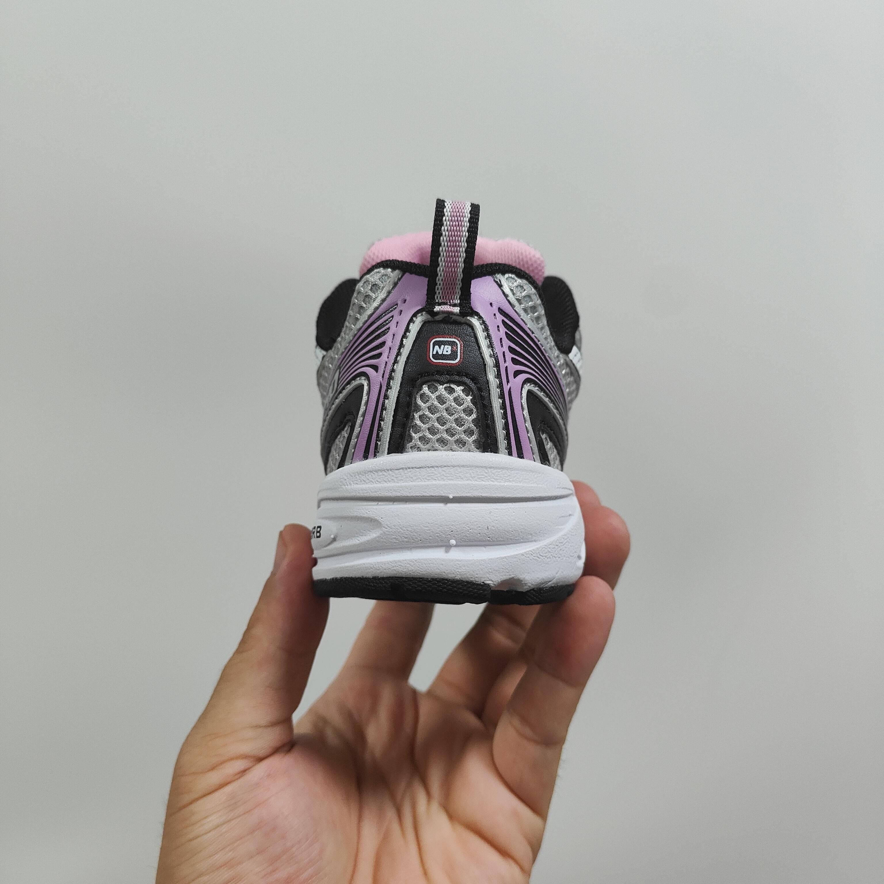 图片[5]-新配色出 官方新品 NB 740童鞋26-37码 该系列传承了品牌的诸多优点，大胆创新！堪称经典系列里的经典，也是最为热门的系列！时隔一年，再次带来的童鞋，必属重磅～-选品中心