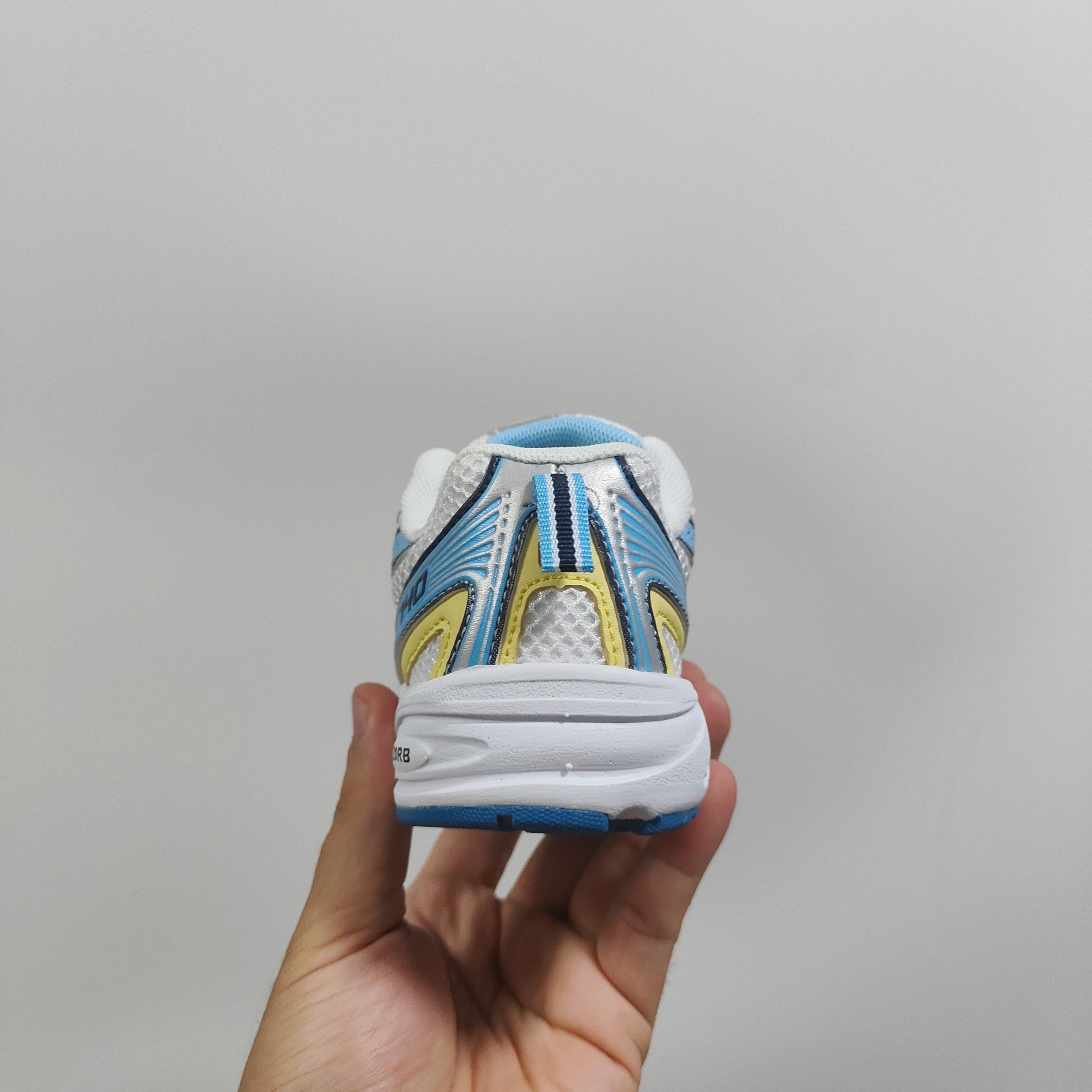 图片[5]-新配色出 官方新品 NB 740童鞋26-37码 该系列传承了品牌的诸多优点，大胆创新！堪称经典系列里的经典，也是最为热门的系列！时隔一年，再次带来的童鞋，必属重磅～-选品中心