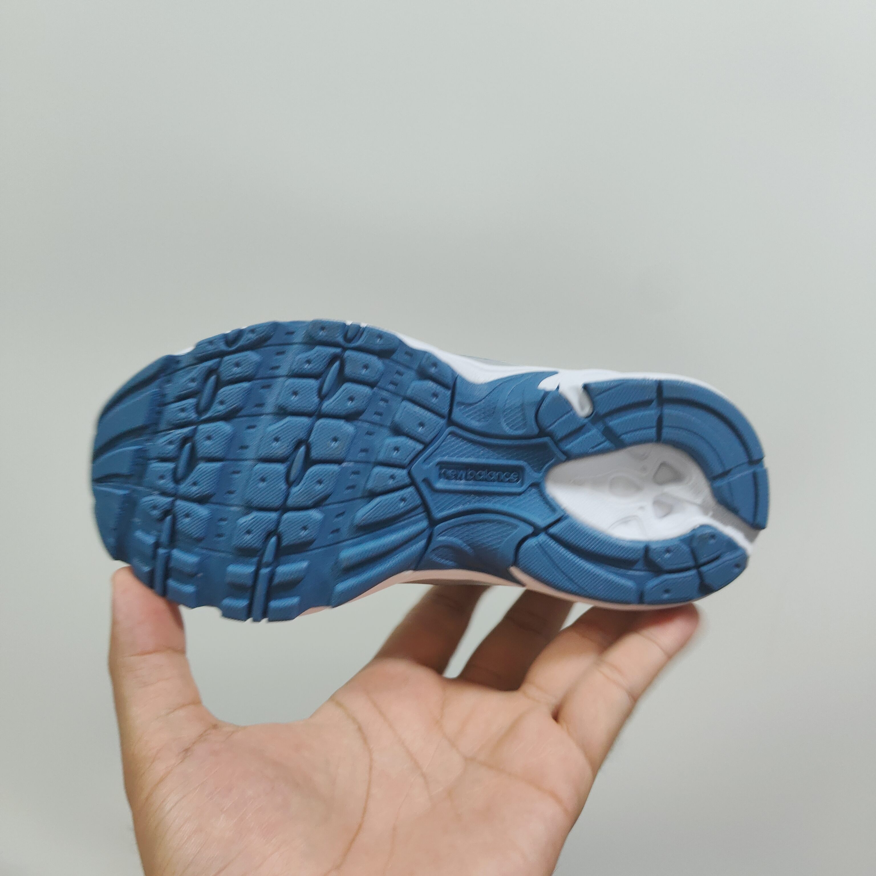 图片[6]-新配色出 官方新品 NB 740童鞋26-37码 该系列传承了品牌的诸多优点，大胆创新！堪称经典系列里的经典，也是最为热门的系列！时隔一年，再次带来的童鞋，必属重磅～-选品中心