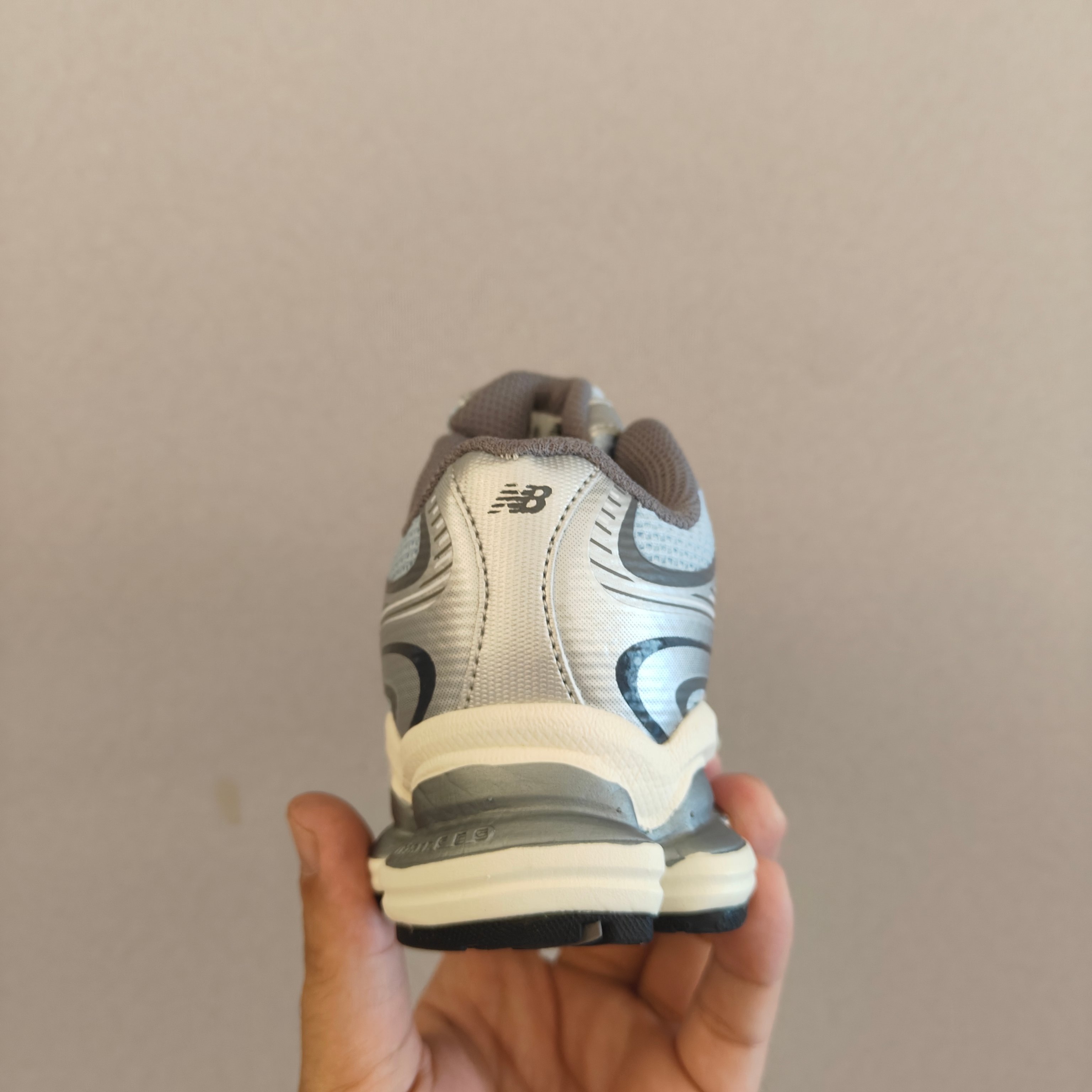 图片[5]-NB新款2000网面儿童松紧带老爹运动鞋26-37 松紧带设计，海玻璃鞋垫超舒适☁️经典老爹款式，潮范儿十足🆒超爱的新品🆕自留推荐❤️-选品中心