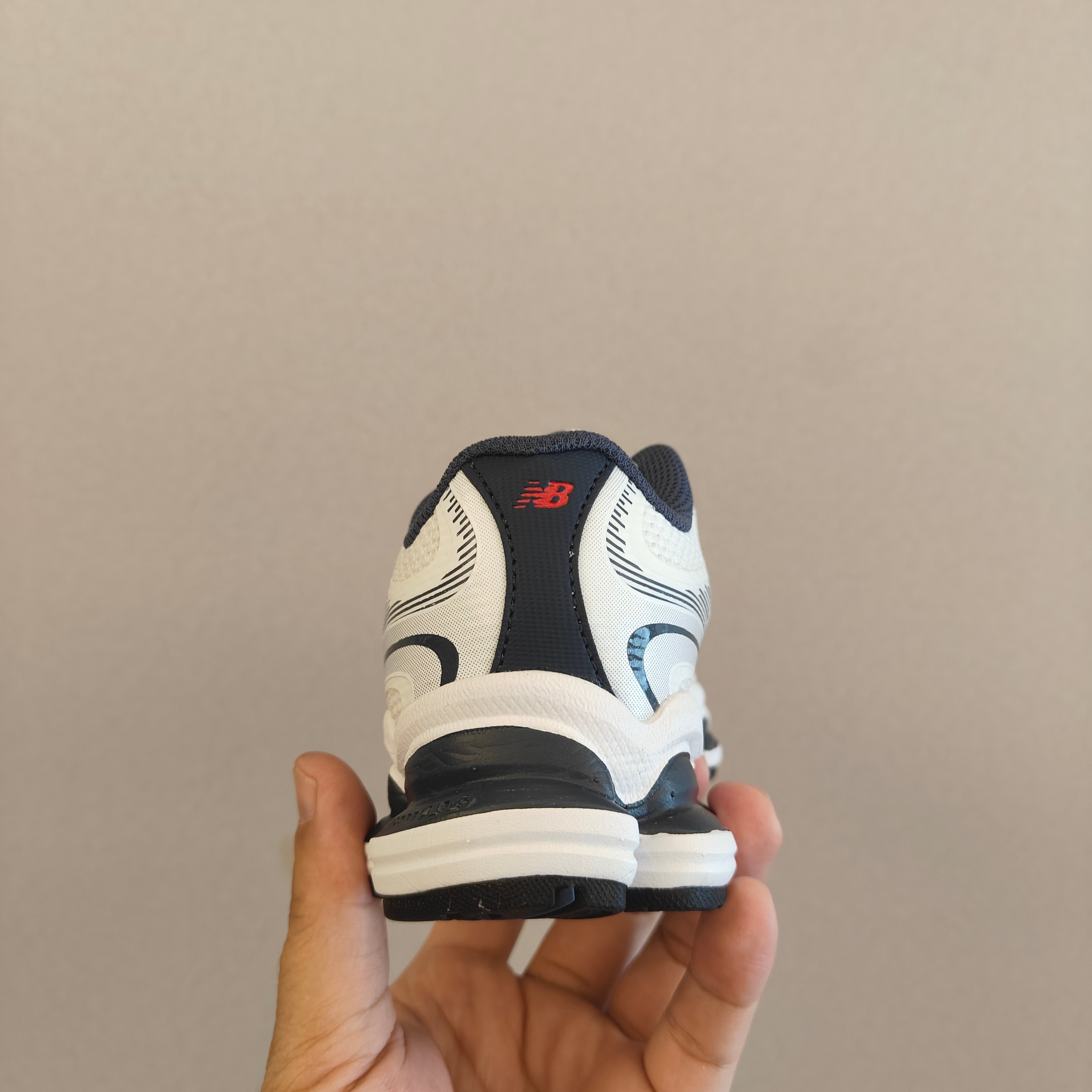 图片[5]-NB新款2000网面儿童松紧带老爹运动鞋26-37 松紧带设计，海玻璃鞋垫超舒适☁️经典老爹款式，潮范儿十足🆒超爱的新品🆕自留推荐❤️-选品中心