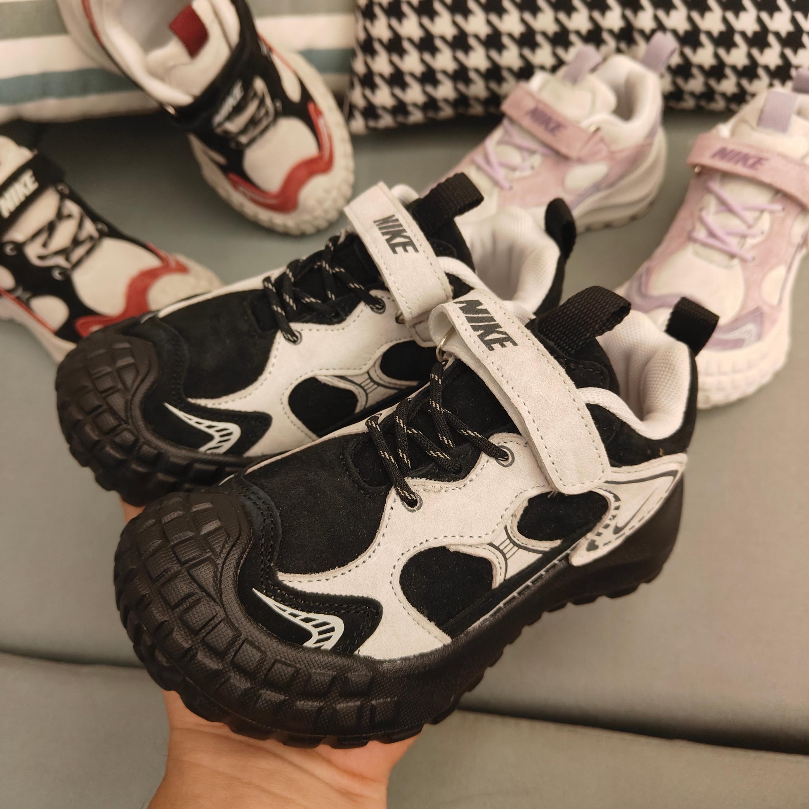 图片[6]-双十二特轮胎底登山童鞋！！ 🚗尺码：26-37码 轮胎底登山童老爹鞋🛵秋款皮面魔术贴 丑萌弹力口韩版炸街休闲户 时尚复古，又是一款吊炸街的款式 特殊的材料，让鞋子轻便复古，走路很灵活。-选品中心