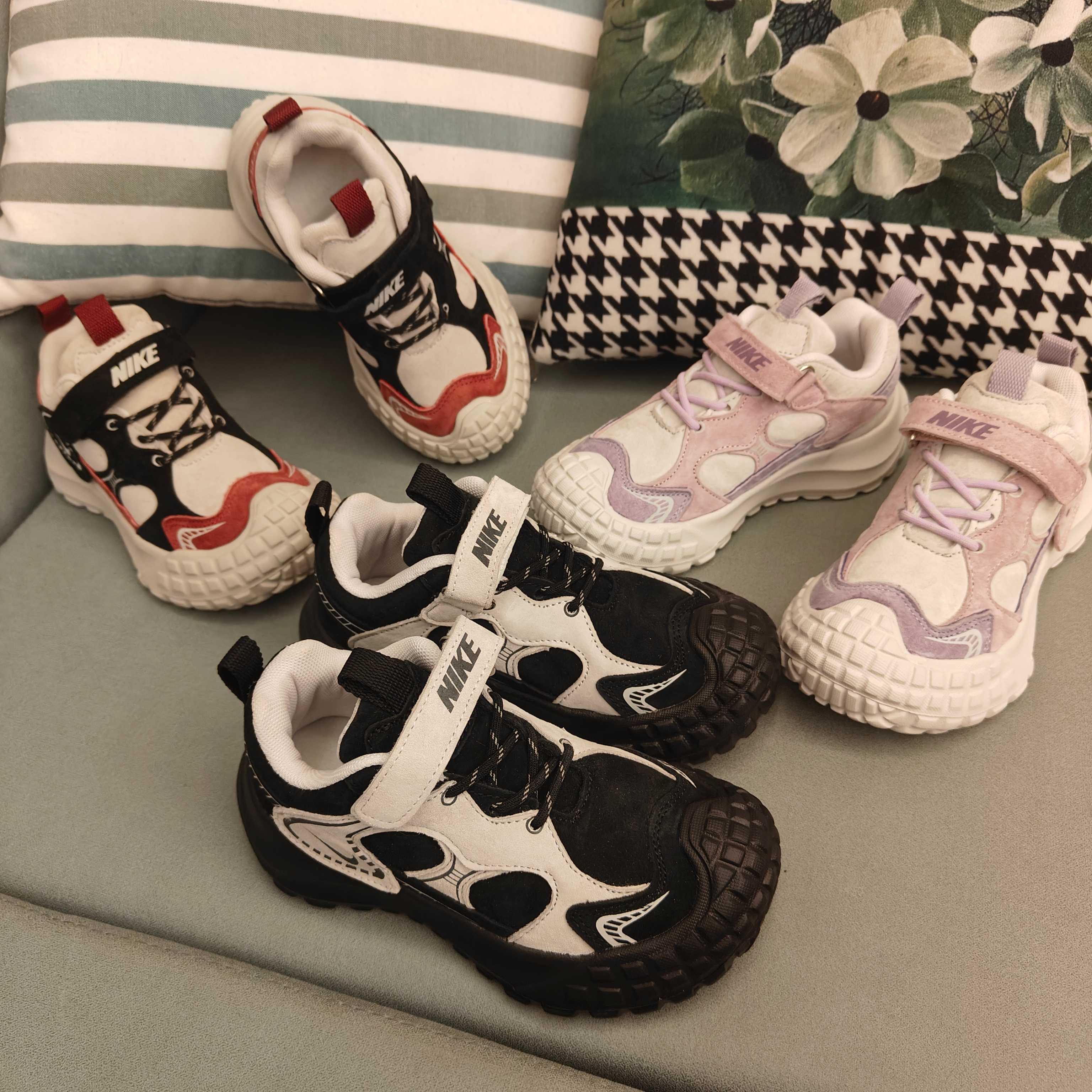 图片[7]-双十二特轮胎底登山童鞋！！ 🚗尺码：26-37码 轮胎底登山童老爹鞋🛵秋款皮面魔术贴 丑萌弹力口韩版炸街休闲户 时尚复古，又是一款吊炸街的款式 特殊的材料，让鞋子轻便复古，走路很灵活。-选品中心