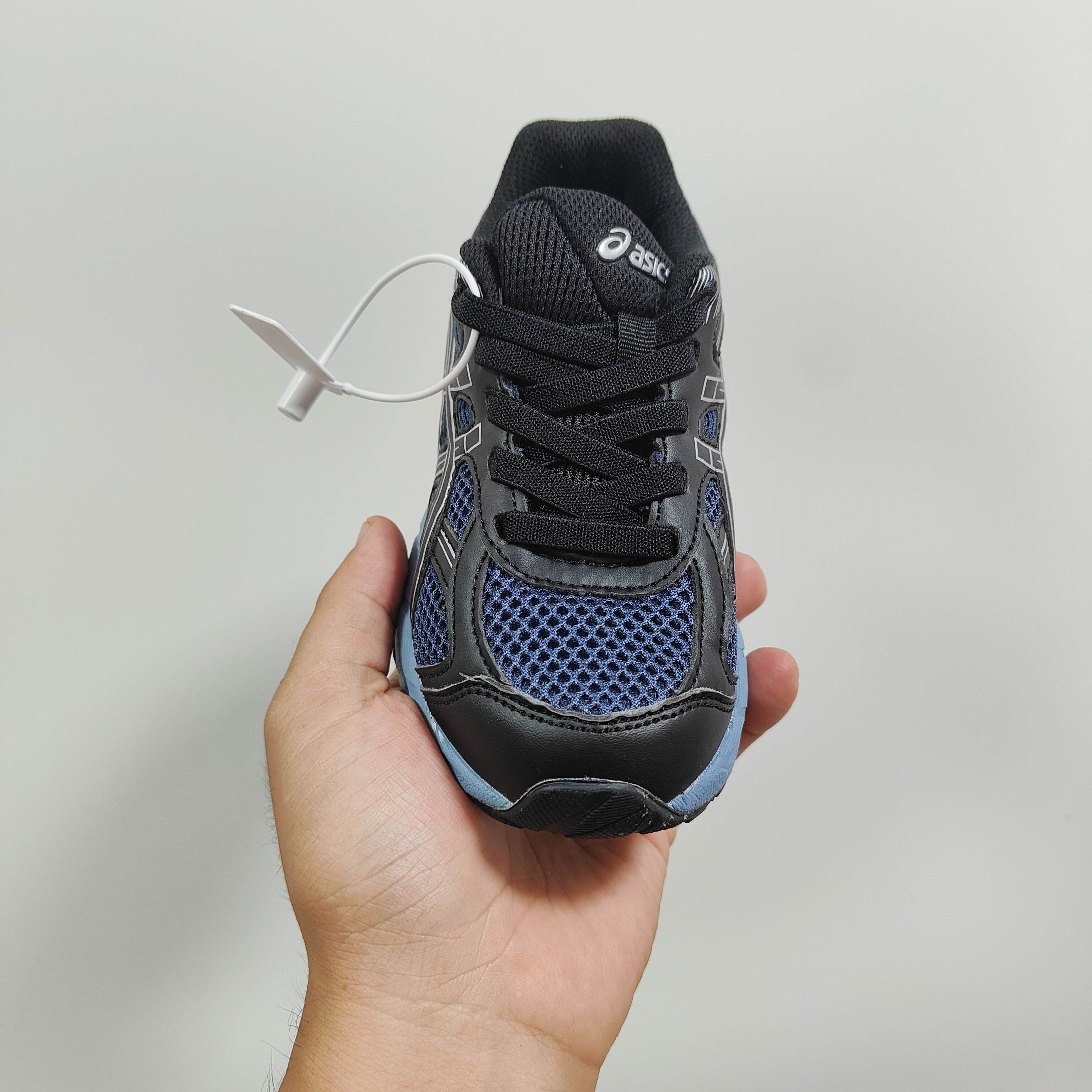 图片[4]-A家亚瑟gs童鞋25秋冬缓震跑步鞋GEL胶柔韧舒适缓冲 尺码：儿童26-37码 兔子带松紧带 官方新品 买一单省几百块，就是现在 真的期待了好久，终于来咯👏🏻 囤起来开春必备❤️橡胶轻便组合防滑大底 松紧带设计，海玻璃鞋垫超舒适☁️ 经典老爹款式，潮范儿十足🆒 超爱的新品🆕自留推荐❤️-选品中心