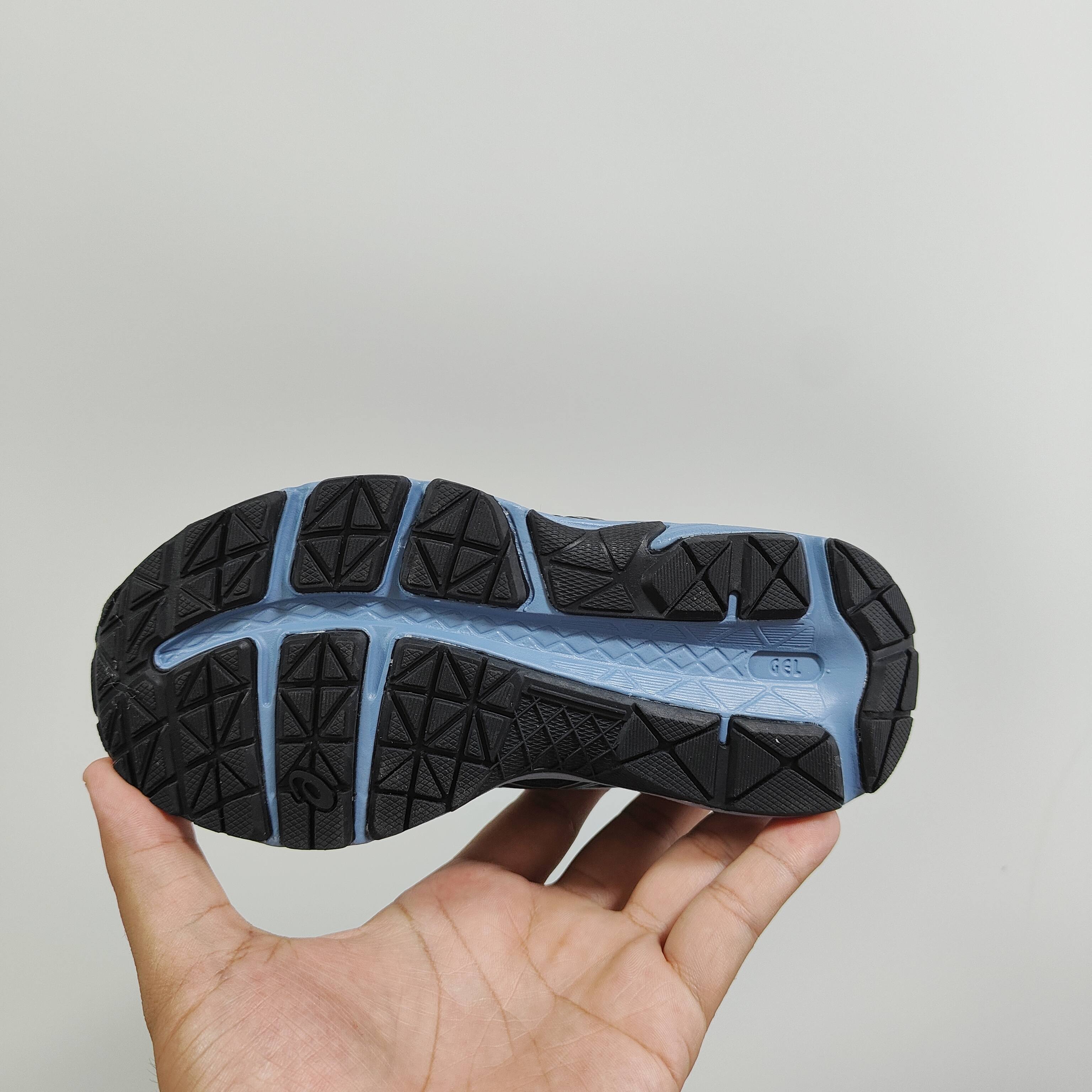 图片[6]-A家亚瑟gs童鞋25秋冬缓震跑步鞋GEL胶柔韧舒适缓冲 尺码：儿童26-37码 兔子带松紧带 官方新品 买一单省几百块，就是现在 真的期待了好久，终于来咯👏🏻 囤起来开春必备❤️橡胶轻便组合防滑大底 松紧带设计，海玻璃鞋垫超舒适☁️ 经典老爹款式，潮范儿十足🆒 超爱的新品🆕自留推荐❤️-选品中心