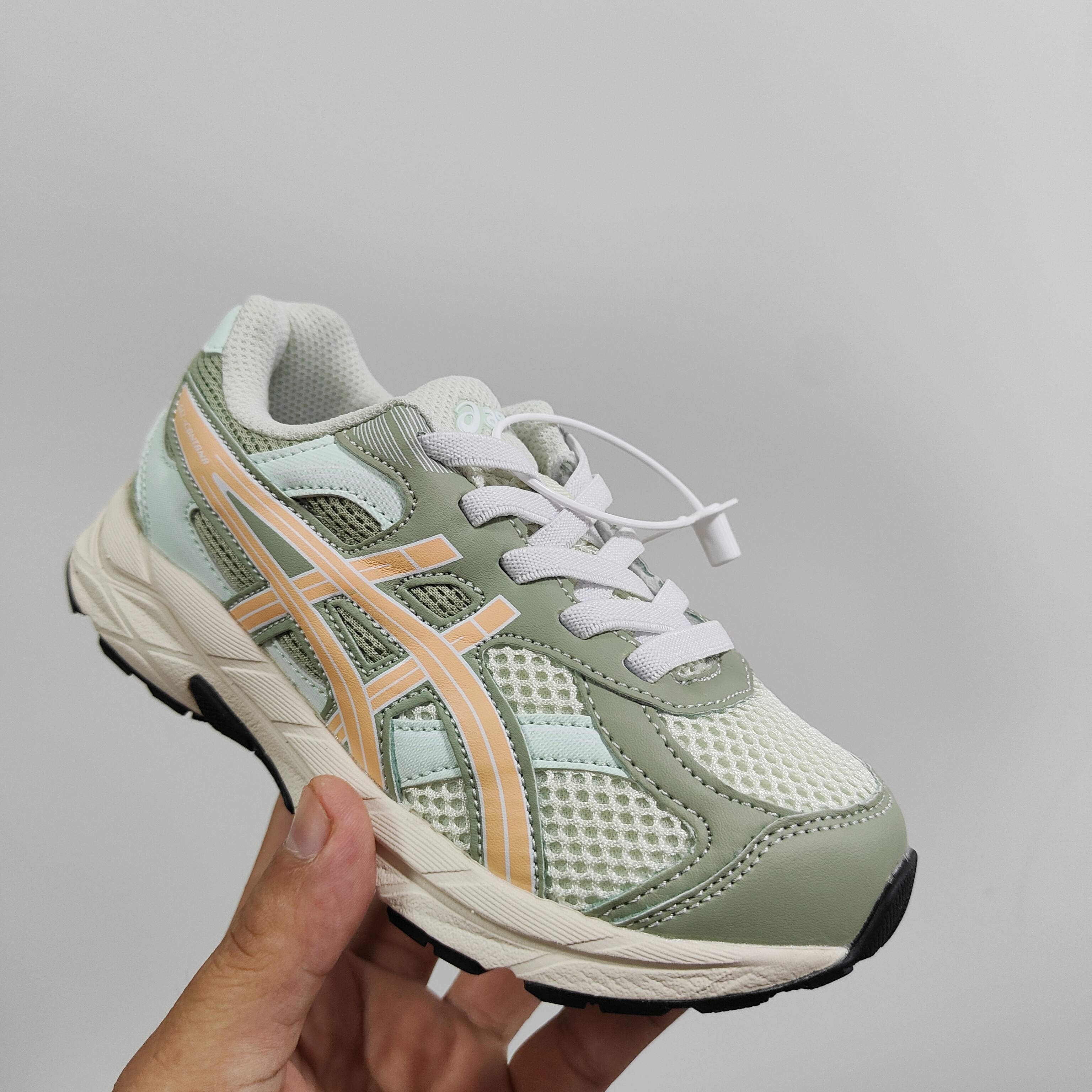 图片[7]-亚瑟士GEL松紧带童鞋26-37 缓震跑步鞋GEL胶柔韧舒适缓冲，橡胶轻便组合防滑大底，松紧带设计，海玻璃鞋垫超舒适☁️潮范儿十足🆒-选品中心