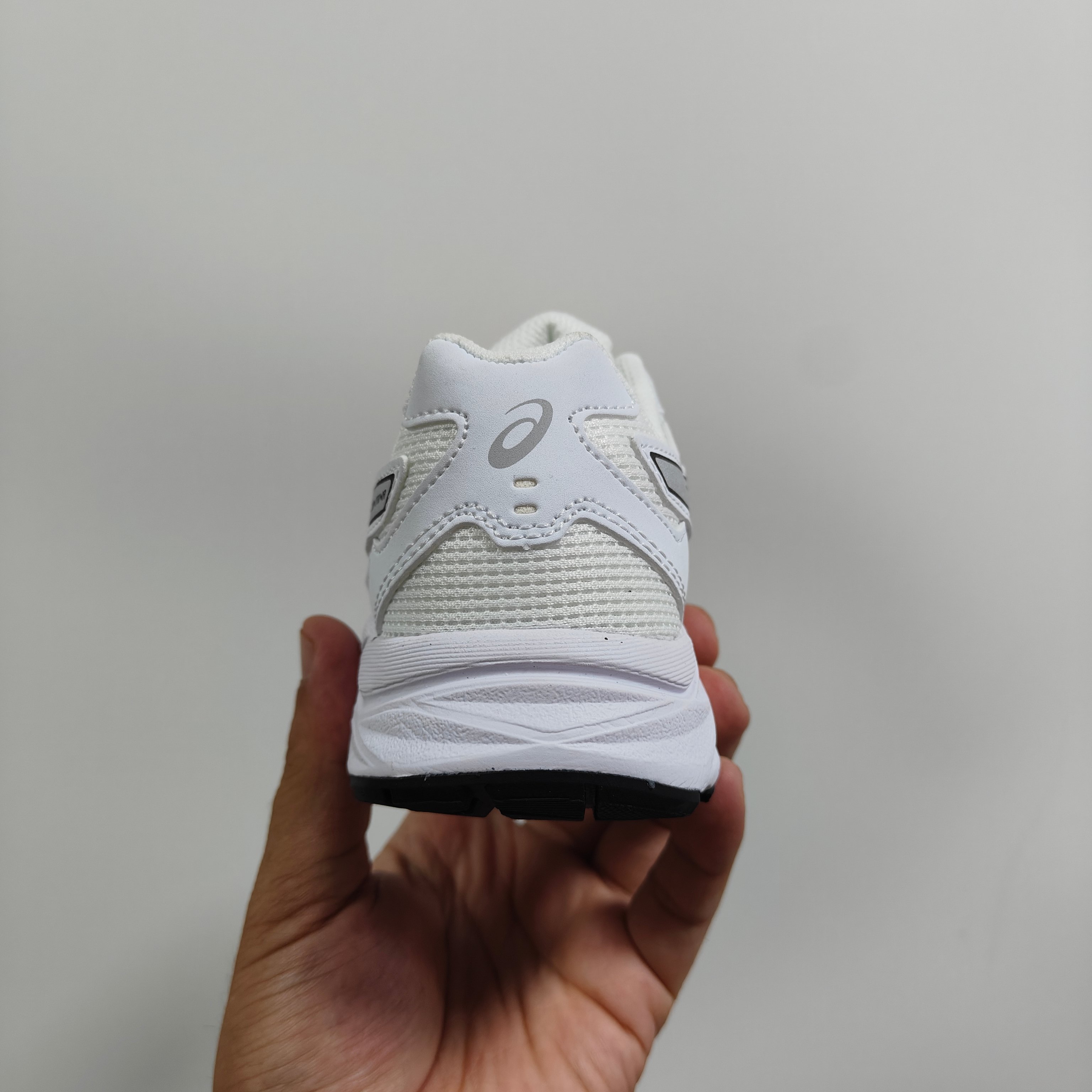 图片[5]-亚瑟士GEL松紧带童鞋26-37 缓震跑步鞋GEL胶柔韧舒适缓冲，橡胶轻便组合防滑大底，松紧带设计，海玻璃鞋垫超舒适☁️潮范儿十足🆒-选品中心