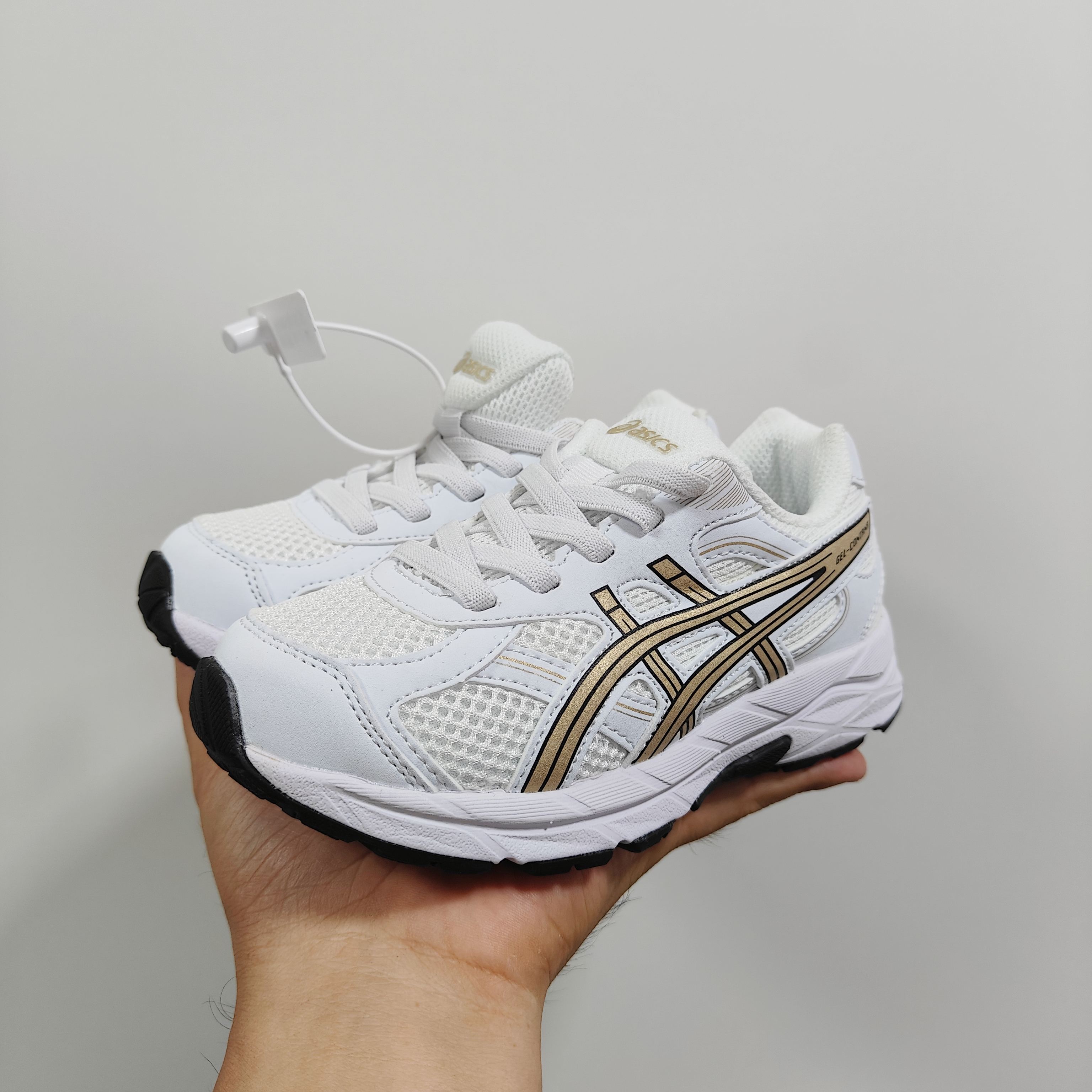 图片[8]-A家亚瑟gs童鞋25秋冬缓震跑步鞋GEL胶柔韧舒适缓冲 尺码：儿童26-37码 兔子带松紧带 官方新品 买一单省几百块，就是现在 真的期待了好久，终于来咯👏🏻 囤起来开春必备❤️橡胶轻便组合防滑大底 松紧带设计，海玻璃鞋垫超舒适☁️ 经典老爹款式，潮范儿十足🆒 超爱的新品🆕自留推荐❤️-选品中心