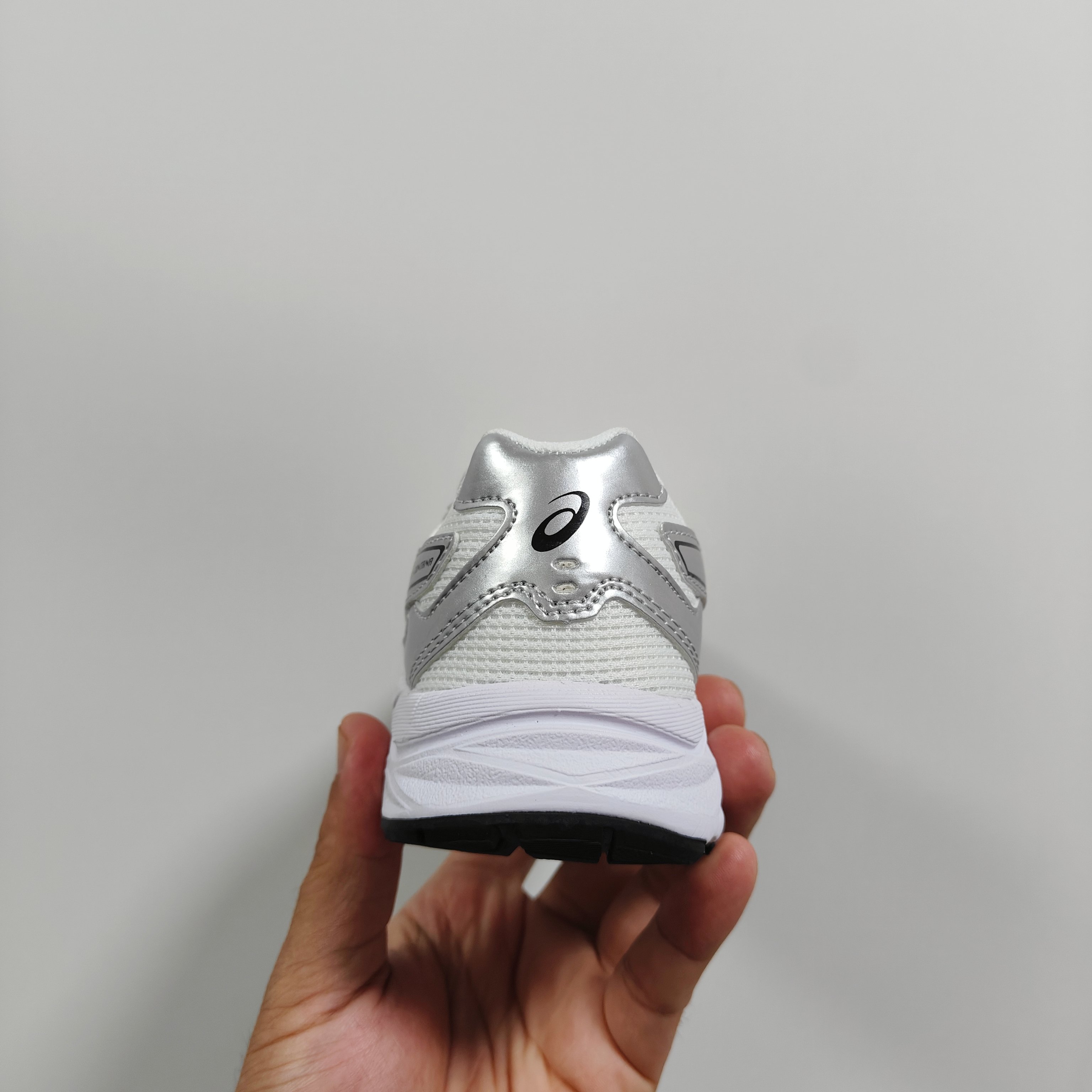 图片[5]-A家亚瑟gs童鞋25秋冬缓震跑步鞋GEL胶柔韧舒适缓冲 尺码：儿童26-37码 兔子带松紧带 官方新品 买一单省几百块，就是现在 真的期待了好久，终于来咯👏🏻 囤起来开春必备❤️橡胶轻便组合防滑大底 松紧带设计，海玻璃鞋垫超舒适☁️ 经典老爹款式，潮范儿十足🆒 超爱的新品🆕自留推荐❤️-选品中心