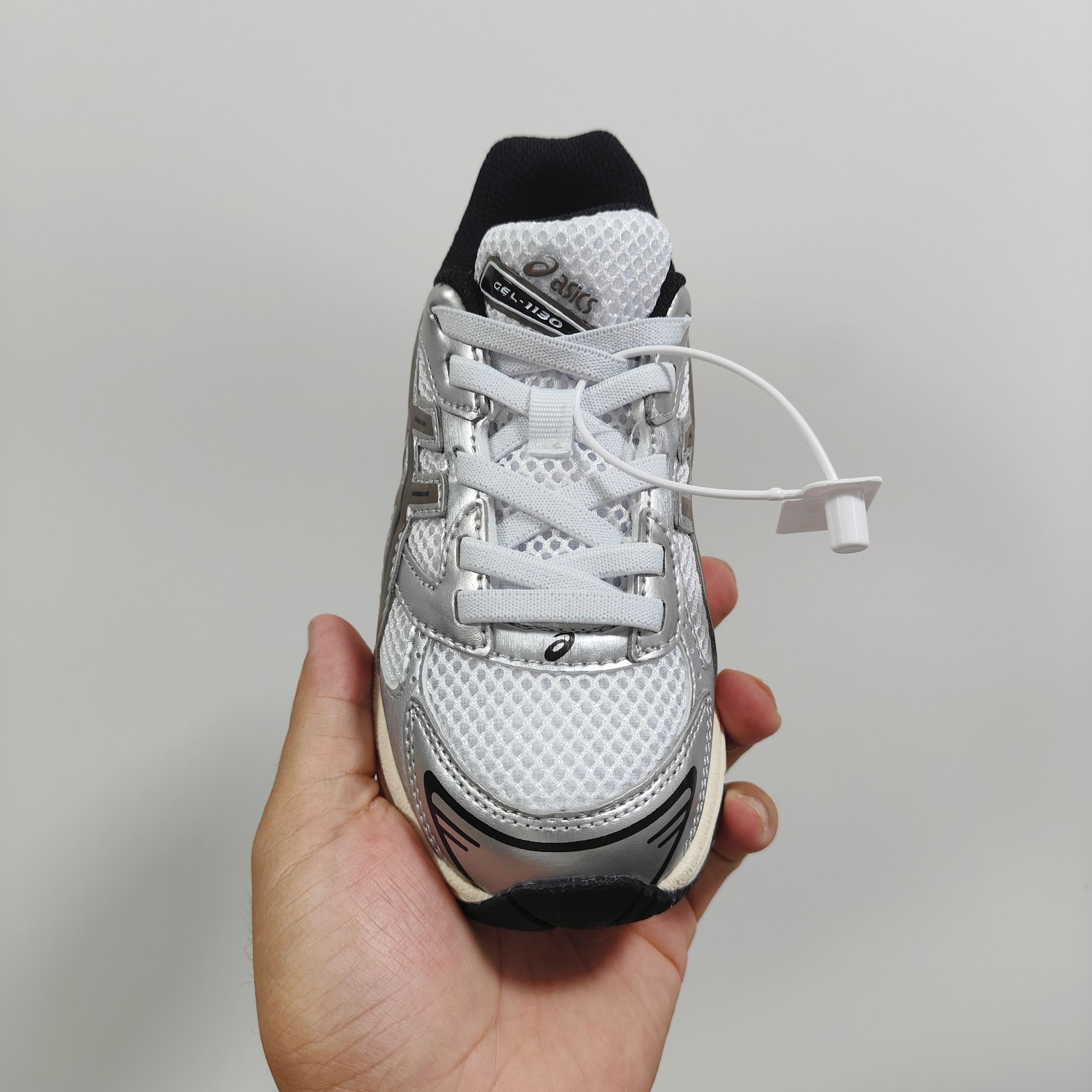 图片[4]-新款出货放 A家亚瑟1130童鞋25秋冬缓震跑步鞋GEL胶柔韧舒适缓冲 尺码：儿童26-37码 兔子带松紧带 官方新品 买一单省几百块，就是现在 真的期待了好久，终于来咯👏🏻 囤起来开春必备❤️橡胶轻便组合防滑大底 松紧带设计，海玻璃鞋垫超舒适☁️ 经典老爹款式，潮范儿十足🆒 超爱的新品🆕自留推荐-选品中心