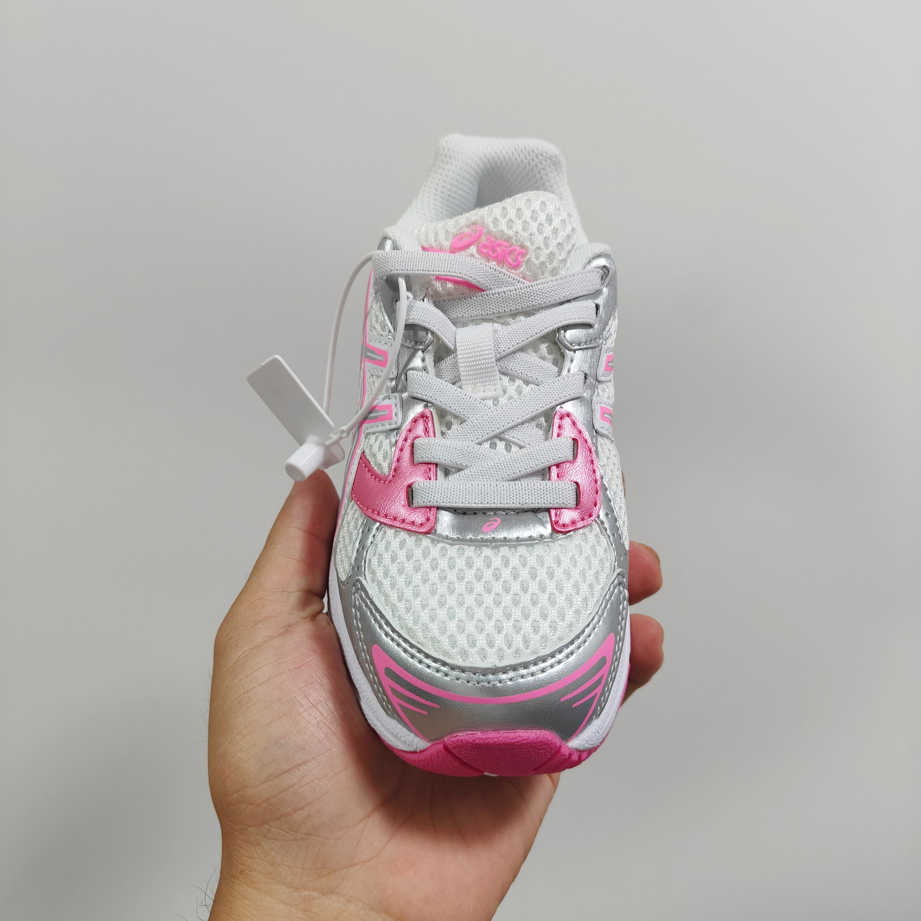 图片[4]-新款出货 A家亚瑟1130童鞋25秋冬缓震跑步鞋GEL胶柔韧舒适缓冲 尺码：儿童26-37码 兔子带松紧带 官方新品 买一单省几百块，就是现在 真的期待了好久，终于来咯👏🏻 囤起来开春必备❤️橡胶轻便组合防滑大底 松紧带设计，海玻璃鞋垫超舒适☁️ 经典老爹款式，潮范儿十足🆒 超爱的新品🆕自留推荐-选品中心